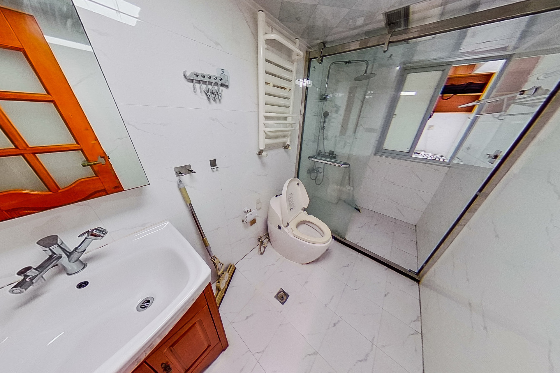 北辰三角洲E3区  3室2厅2卫    142.0万 北辰三角洲E3区  3室2厅2卫    142.0万卫生间