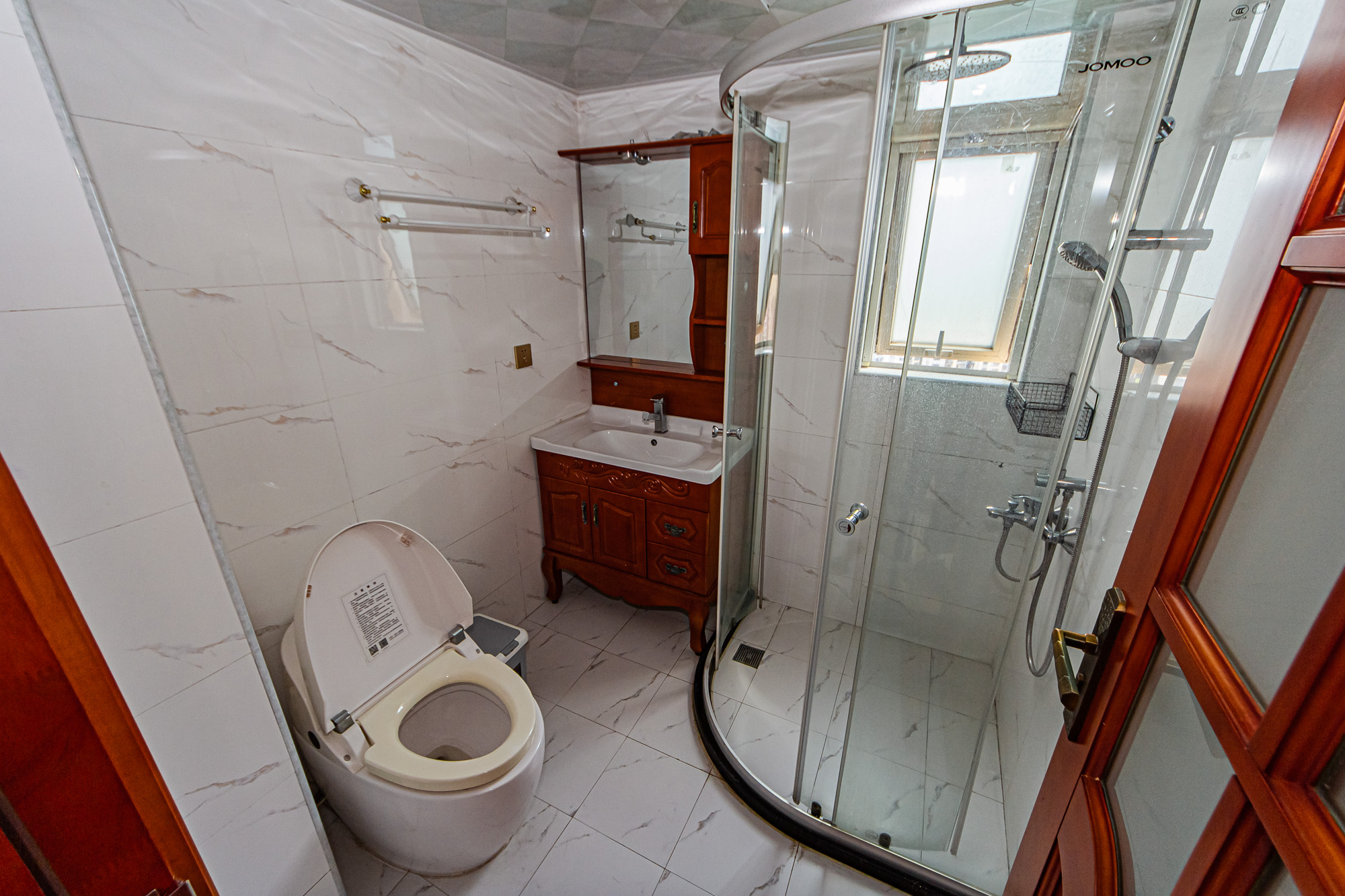 北辰三角洲E3区  3室2厅2卫    142.0万 北辰三角洲E3区  3室2厅2卫    142.0万卫生间