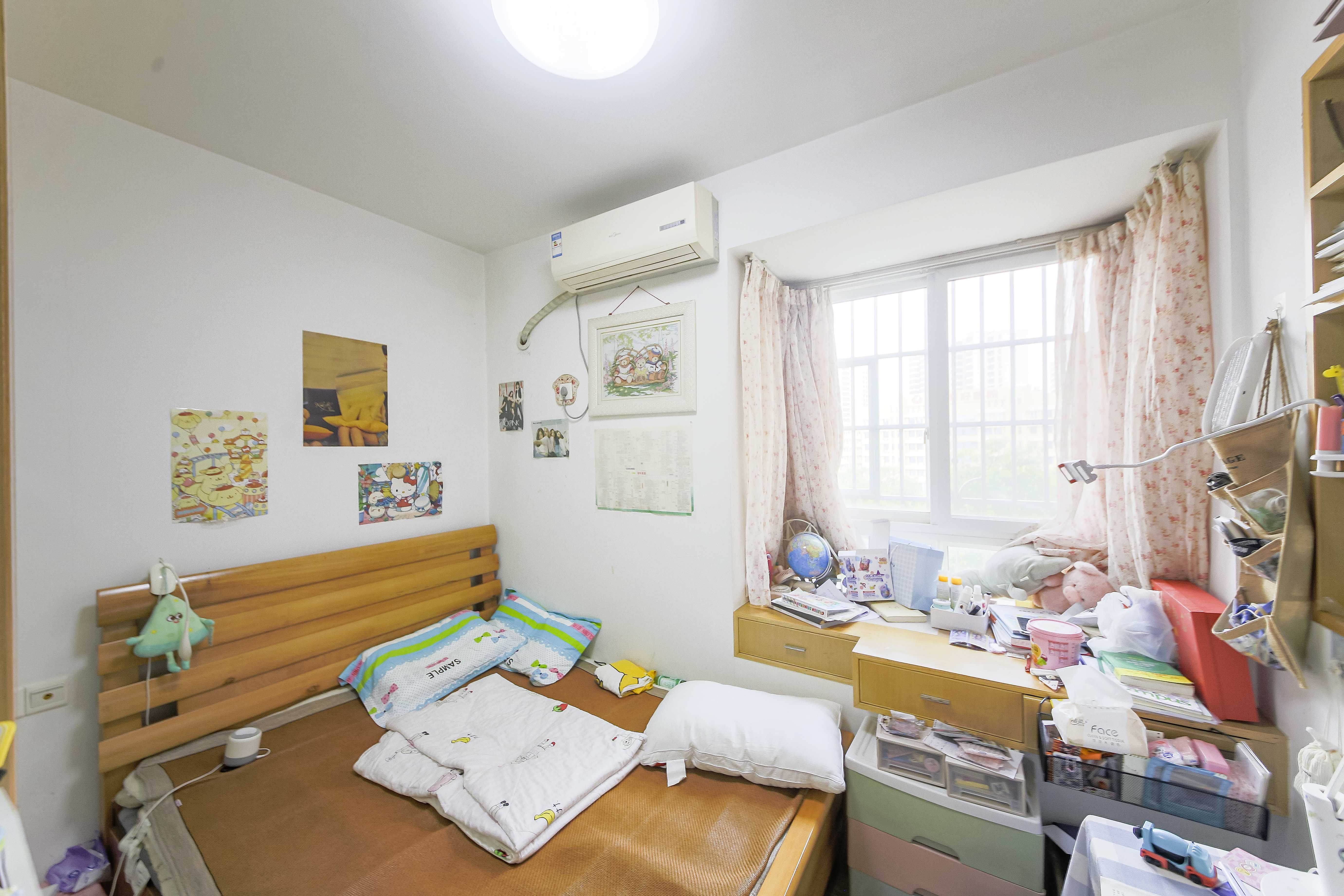 弘欣公寓  2室2厅1卫    52.0万卧室