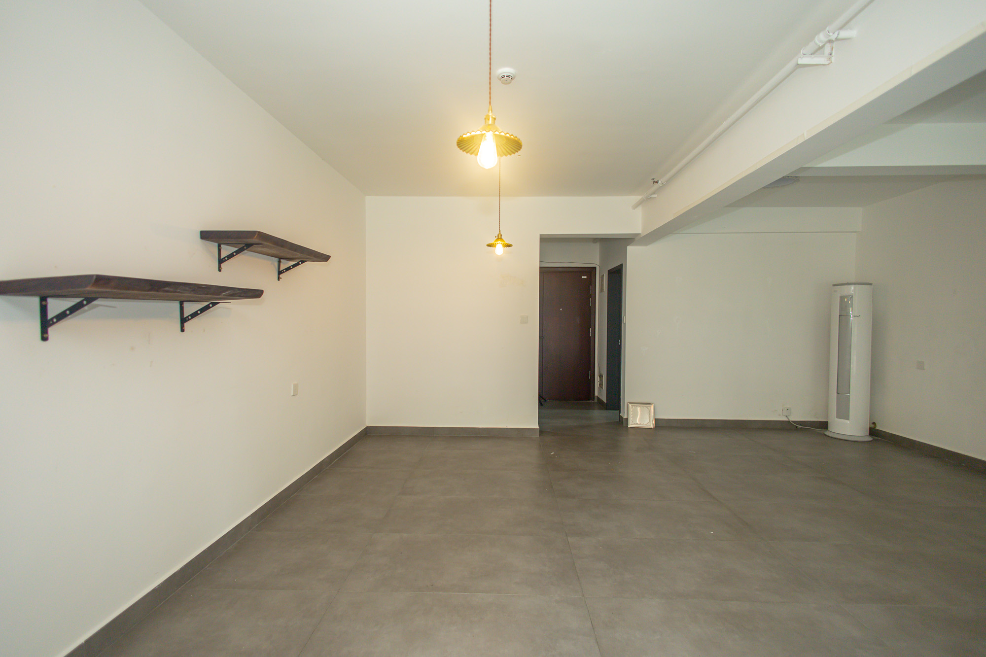 新长海漓湘悦  1室1厅1卫    42.8万 新长海漓湘悦  1室1厅1卫    42.8万客厅