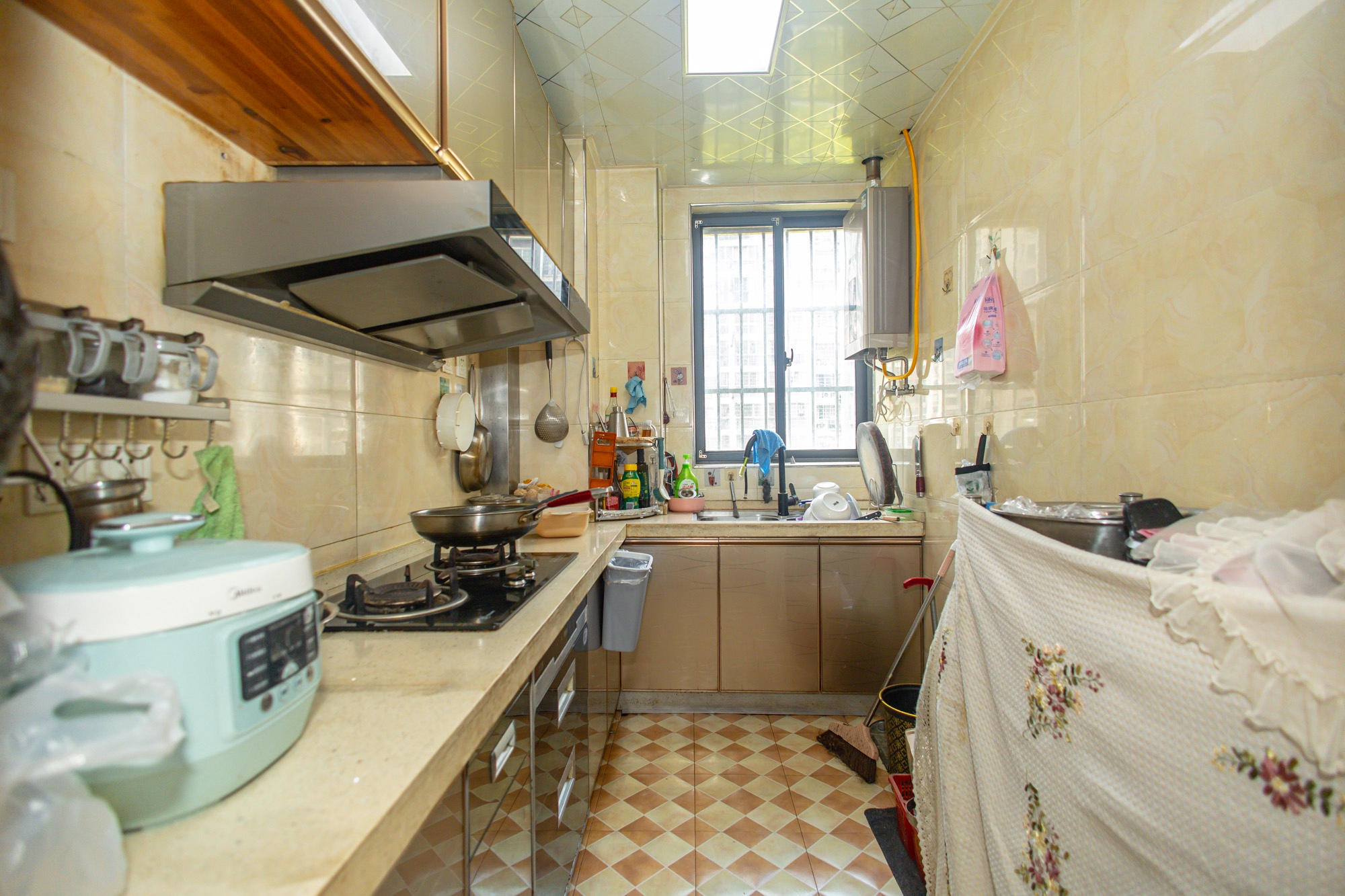 华润凤凰城二期 3室2厅2卫 85.0万 华润凤凰城二期 3室2厅2卫 85.0万厨房