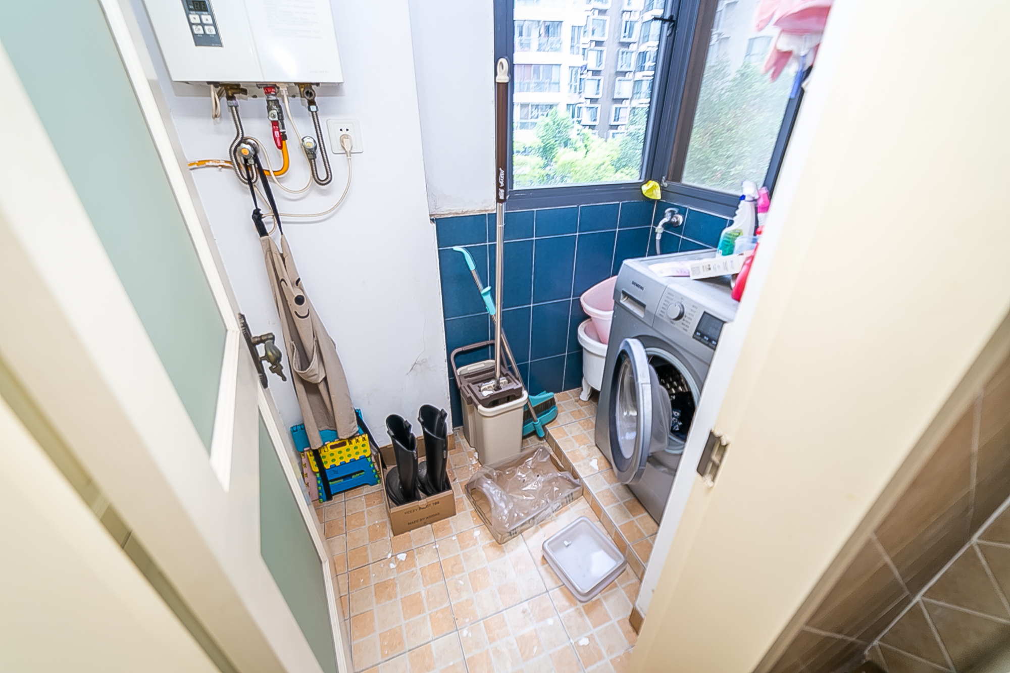 华菱蓝调国际(华菱.香墅美地)  3室2厅2卫    102.0万 华菱蓝调国际(华菱.香墅美地)  3室2厅2卫    102.0万阳台