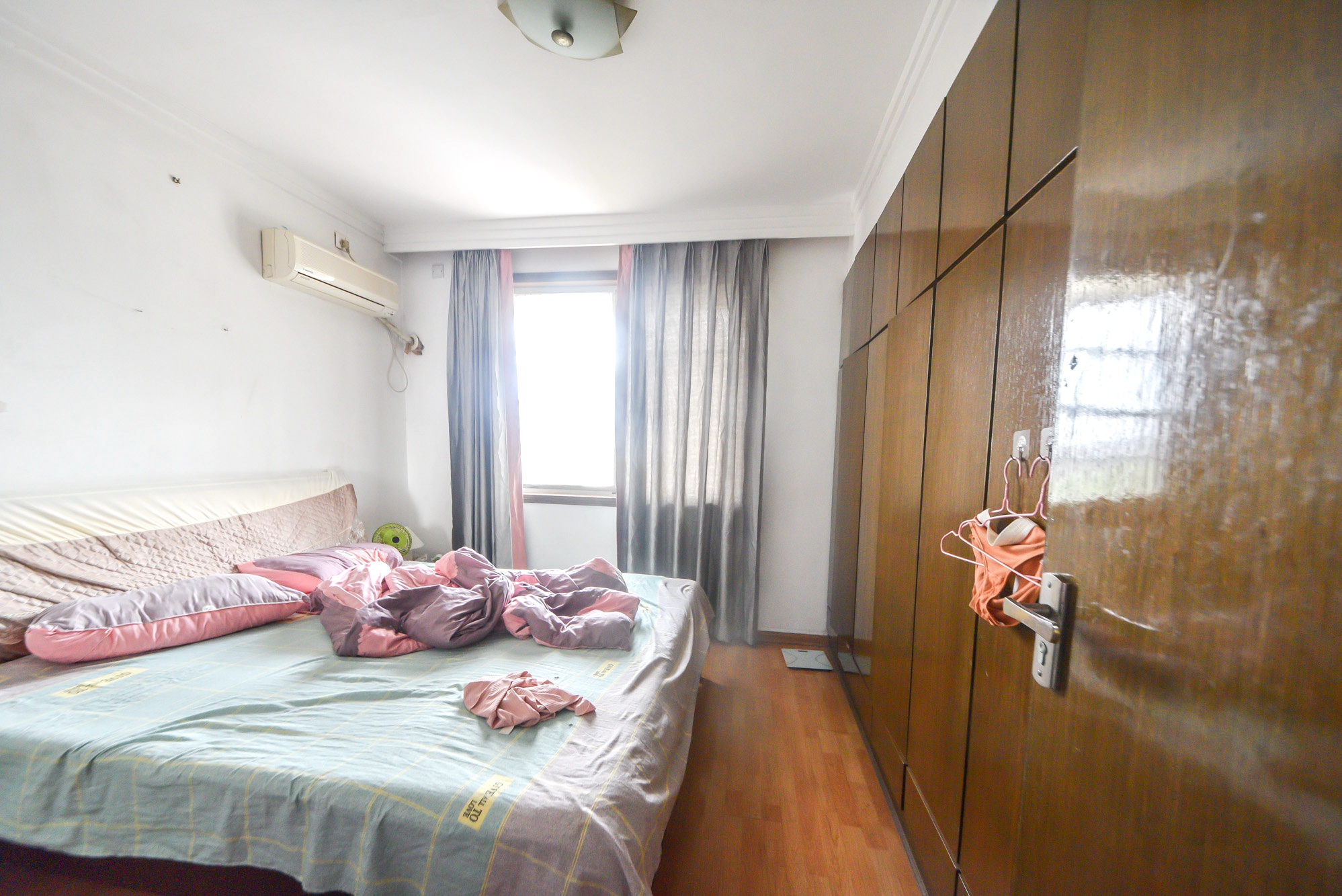 狮子山二片  2室1厅1卫    55.0万 狮子山二片  2室1厅1卫    55.0万卧室