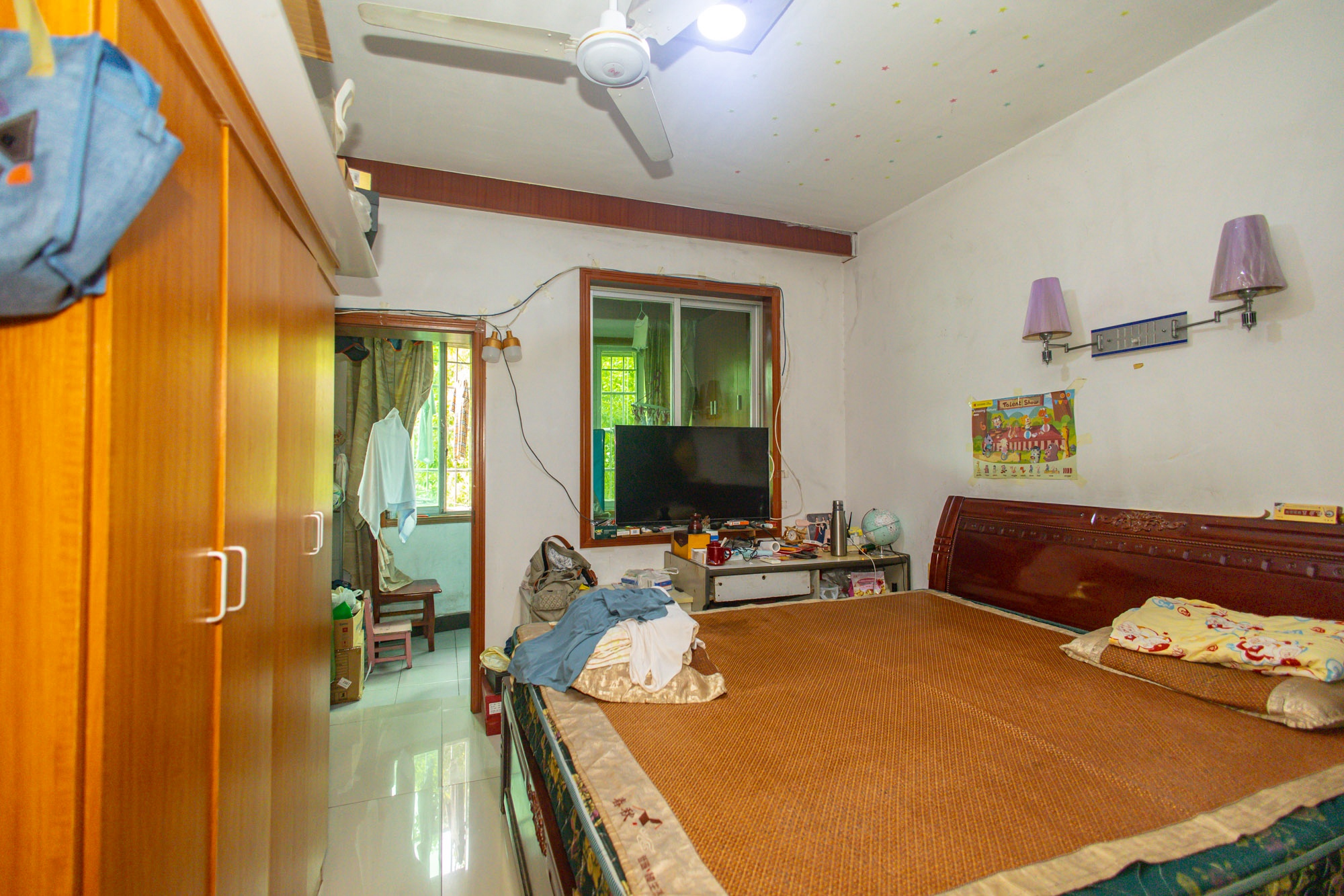 中南汽车世界  3室2厅1卫    46.6万卧室