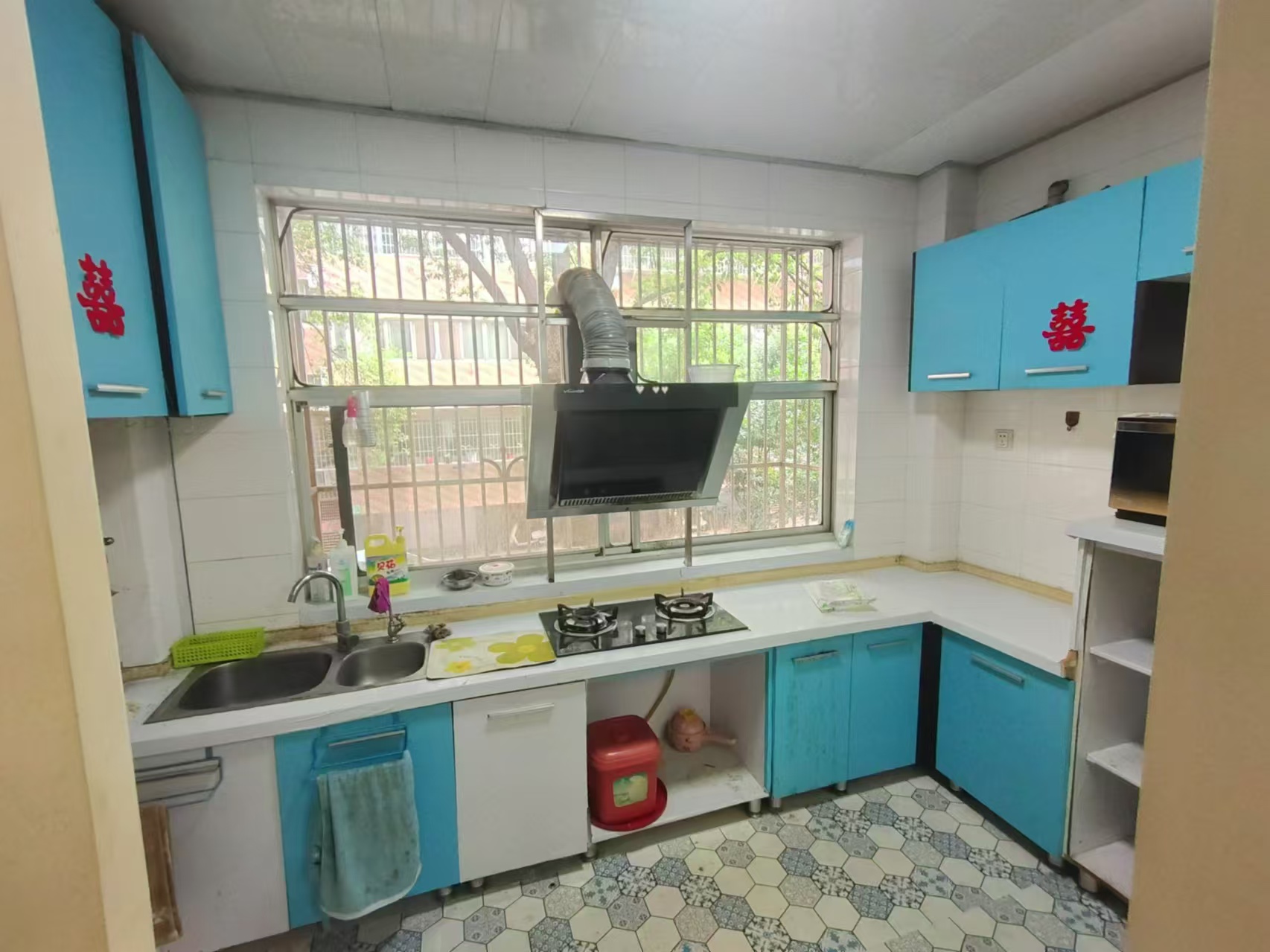 天台小区 5室2厅2卫 83.8万 天台小区 5室2厅2卫 83.8万室内图