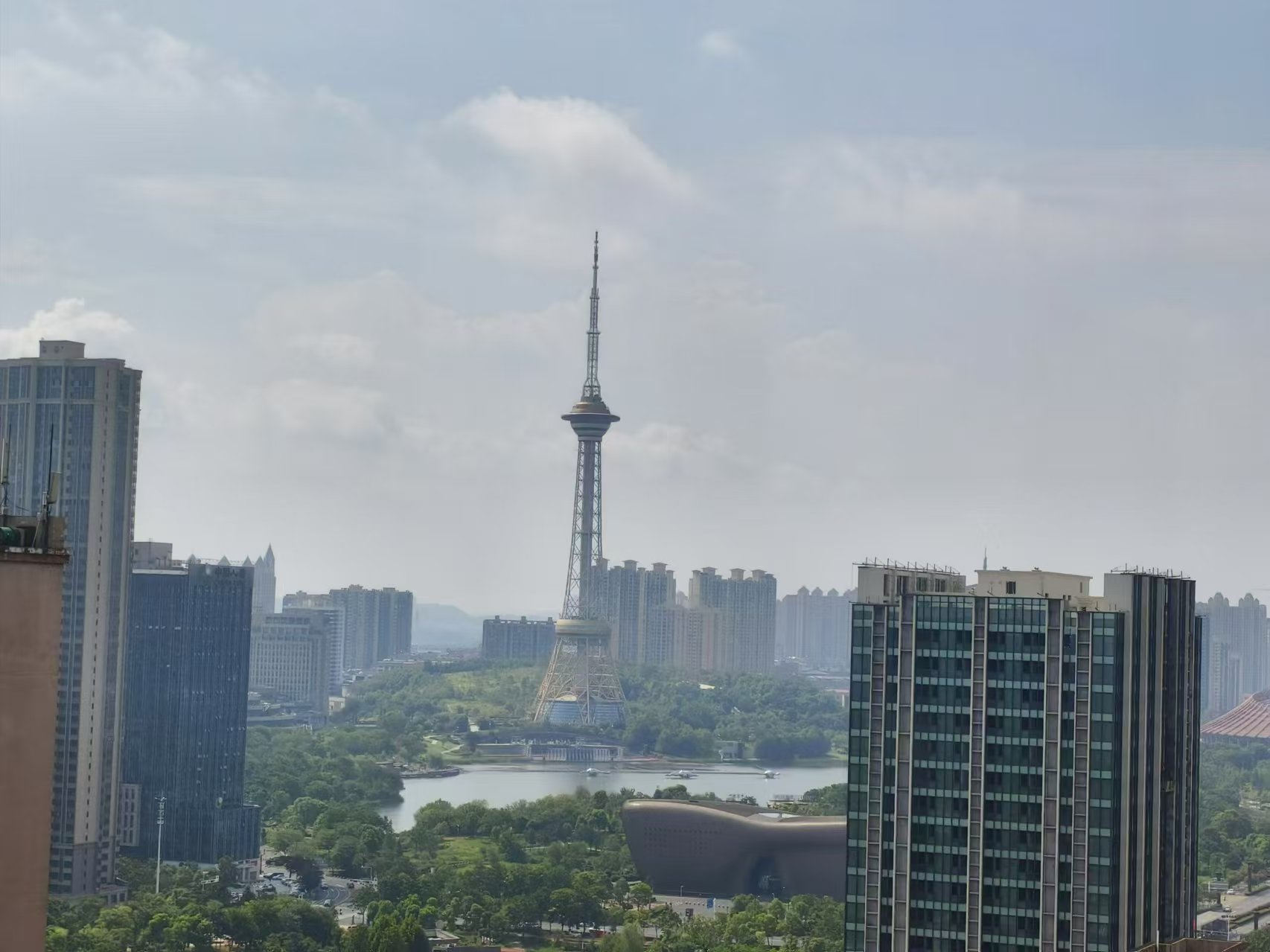 建发央著 3室1厅2卫 72.8万 建发央著 3室1厅2卫 72.8万小区图