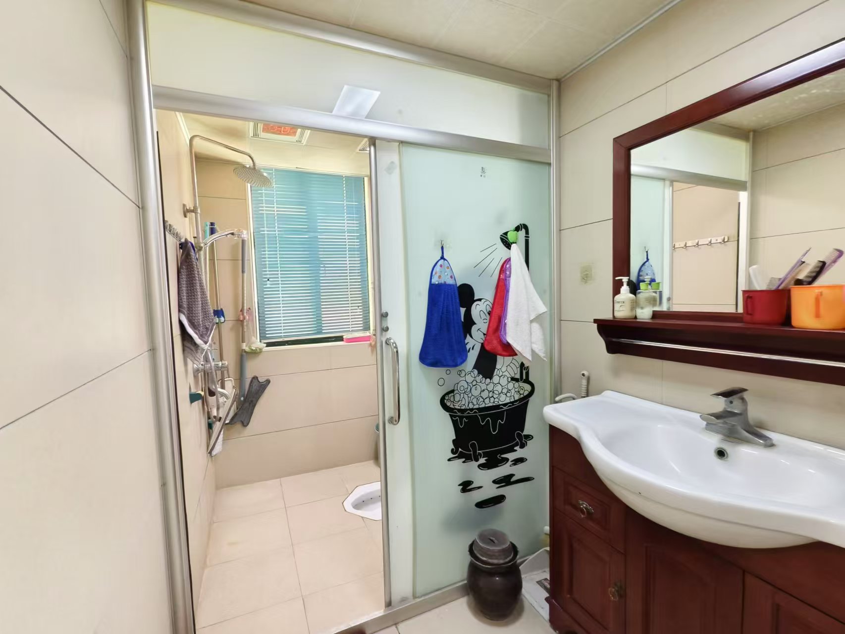 经世皇城 3室2厅2卫 50.0万 经世皇城 3室2厅2卫 50.0万室内图