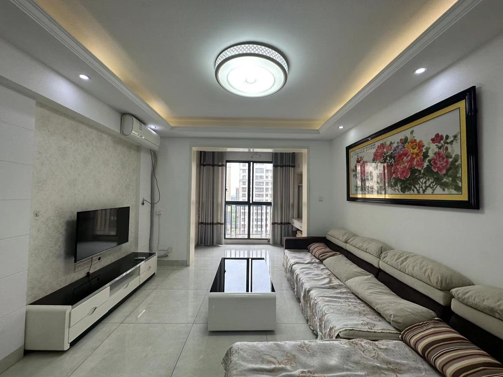 泰山公馆 1室0厅0卫 55.8万 泰山公馆 1室0厅0卫 55.8万室内图