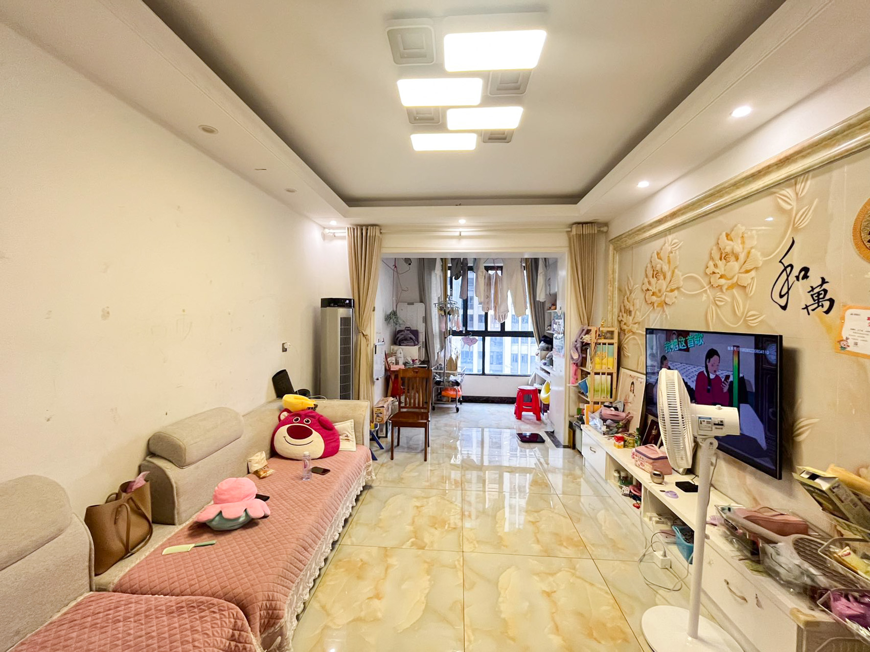 长房半岛蓝湾（观山月）  3室2厅1卫   73.00万