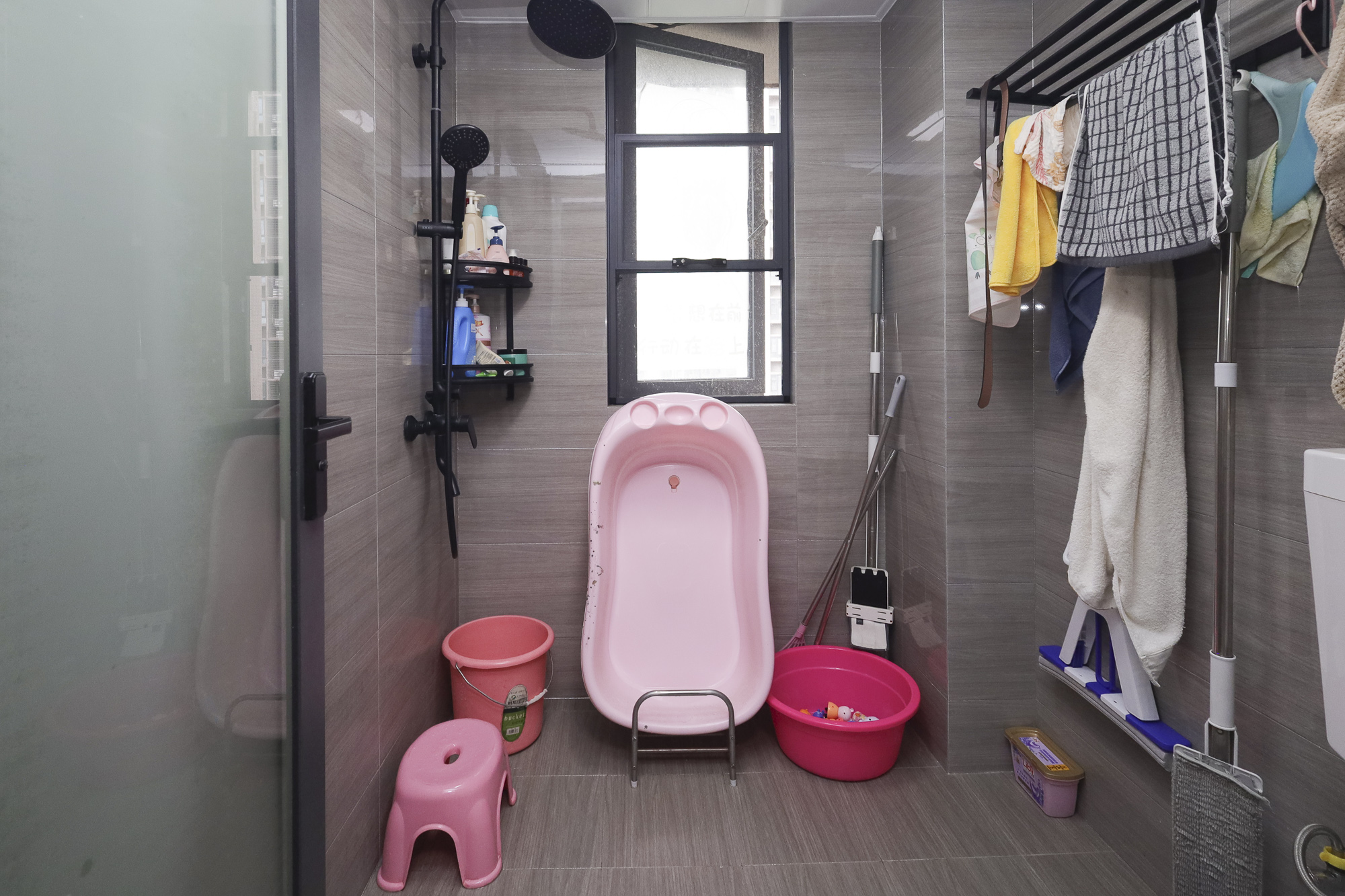 长沙融创城 4室2厅2卫 119.0万 长沙融创城 4室2厅2卫 119.0万卫生间