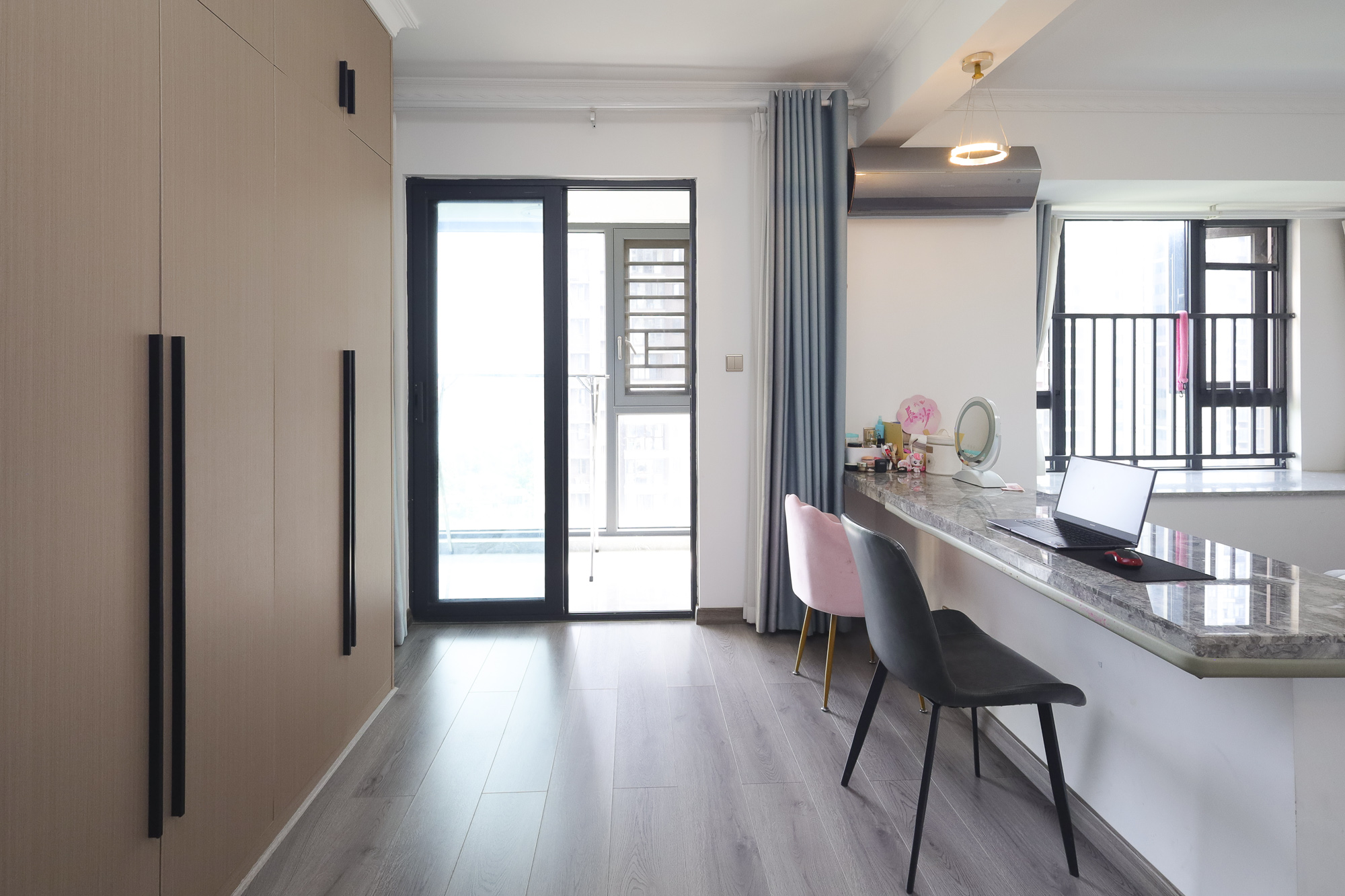 长沙融创城 4室2厅2卫 119.0万 长沙融创城 4室2厅2卫 119.0万卧室