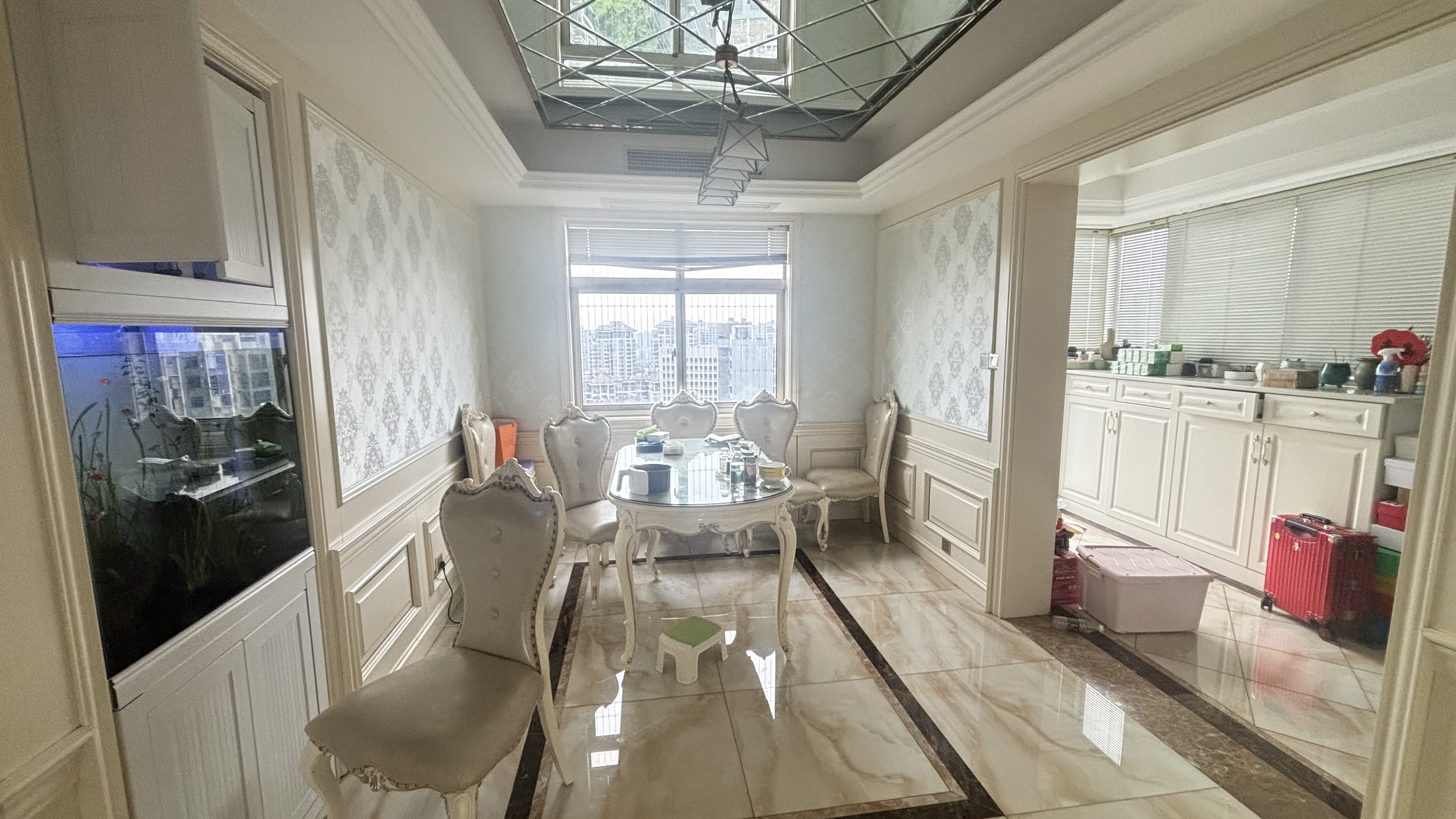 金碧花园 1室0厅0卫 95.0万 金碧花园 1室0厅0卫 95.0万室内图