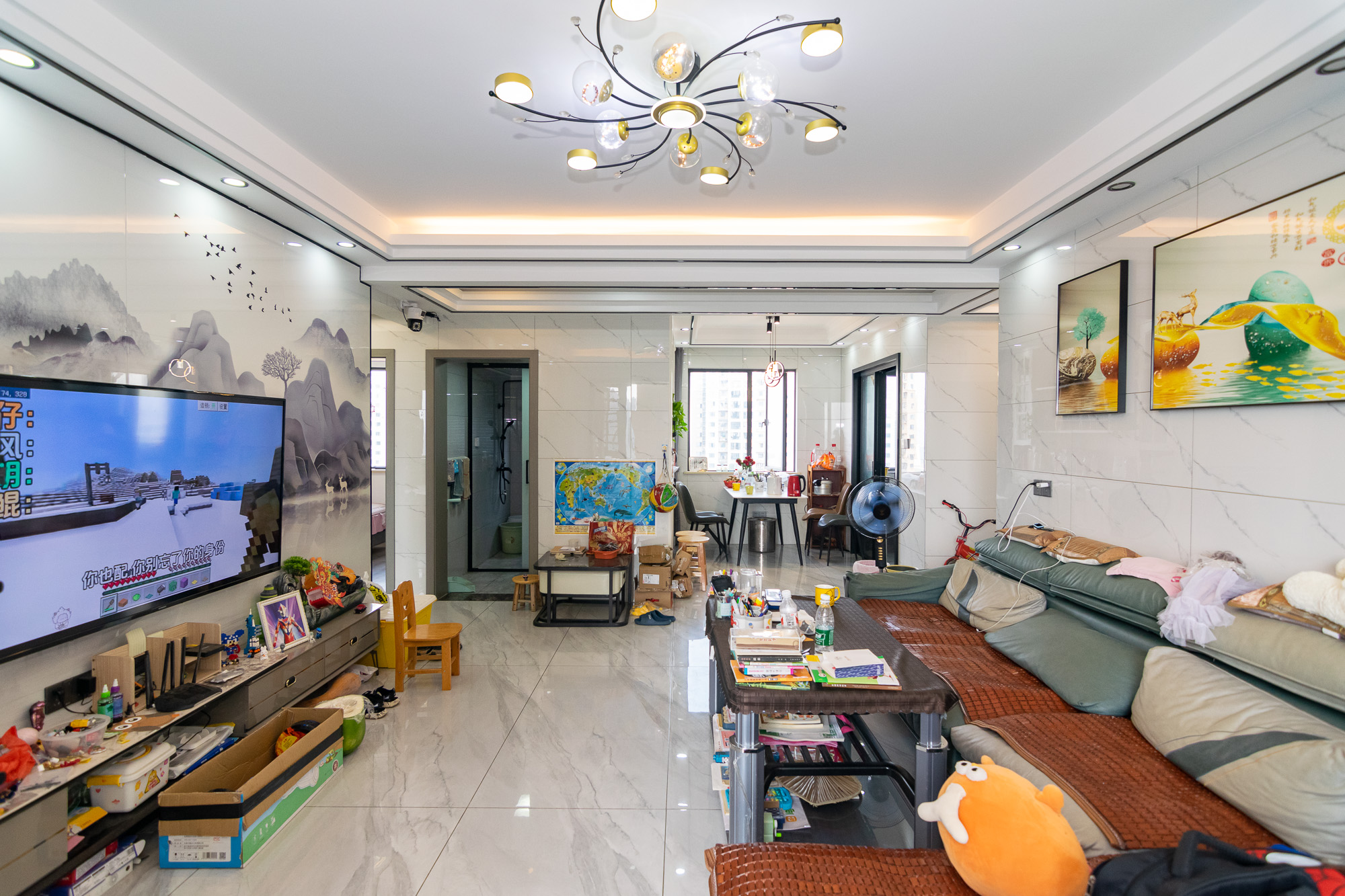 荣盛岳麓峰景 0室0厅0卫 95.0万 荣盛岳麓峰景 0室0厅0卫 95.0万客厅