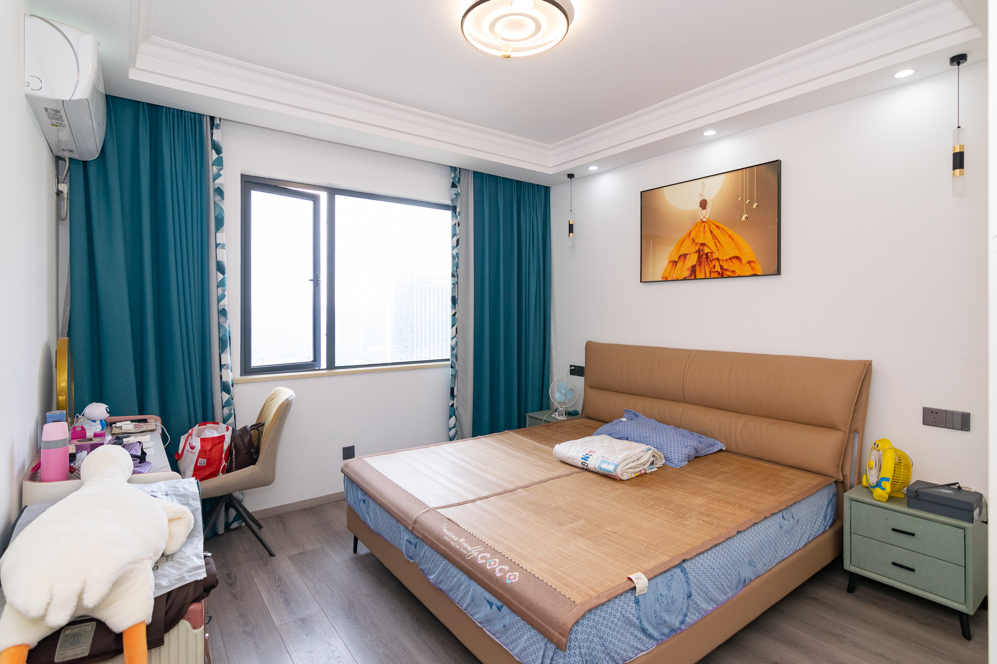 荣盛岳麓峰景 0室0厅0卫 95.0万 荣盛岳麓峰景 0室0厅0卫 95.0万卧室