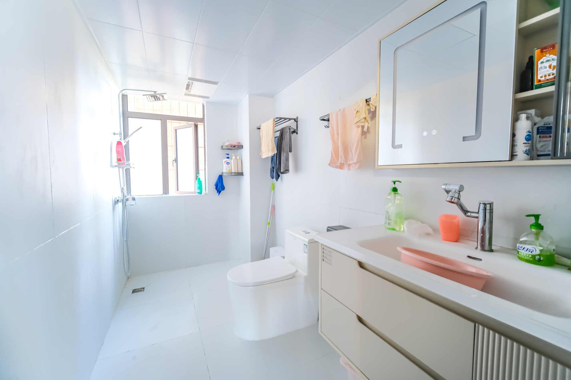 好望谷 4室2厅1卫 122.0万 好望谷 4室2厅1卫 122.0万卫生间