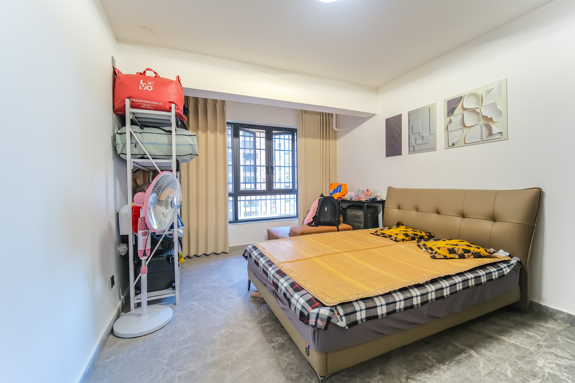 好望谷 4室2厅1卫 122.0万 好望谷 4室2厅1卫 122.0万卧室