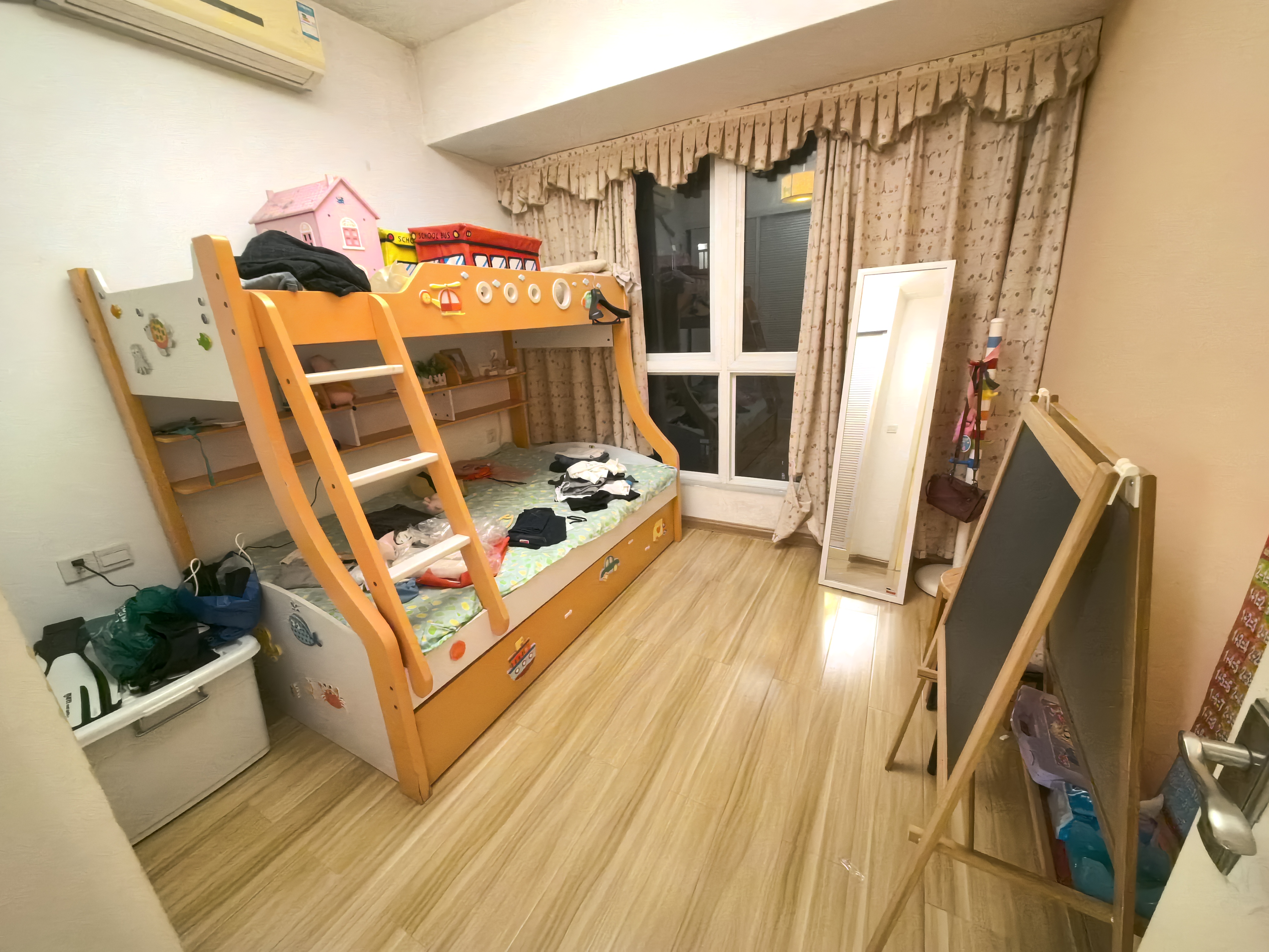 印象华都 3室2厅1卫 42.80万 印象华都 3室2厅1卫 42.80万室内图