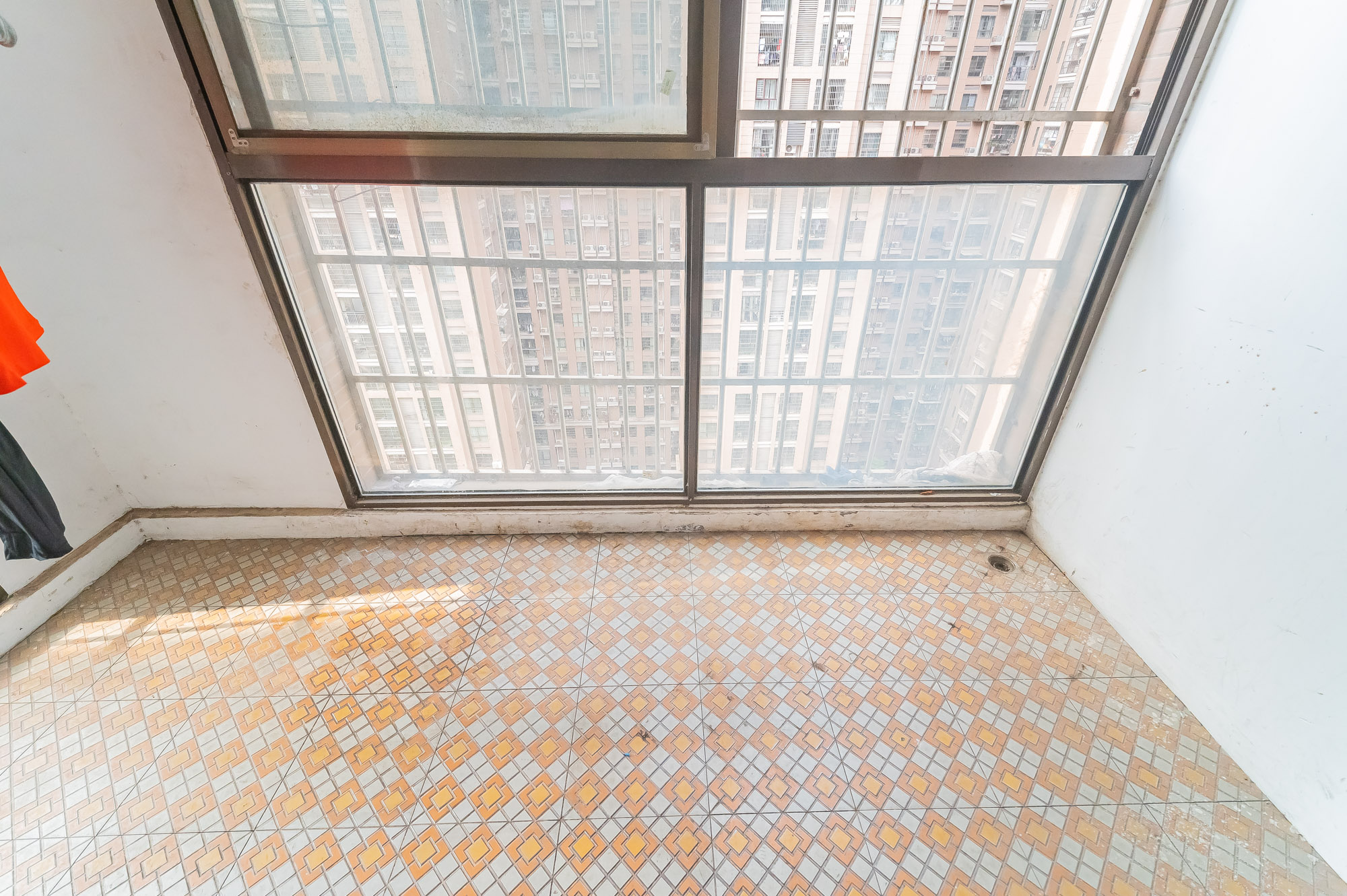 家和院 4室2厅1卫 95.0万 家和院 4室2厅1卫 95.0万阳台