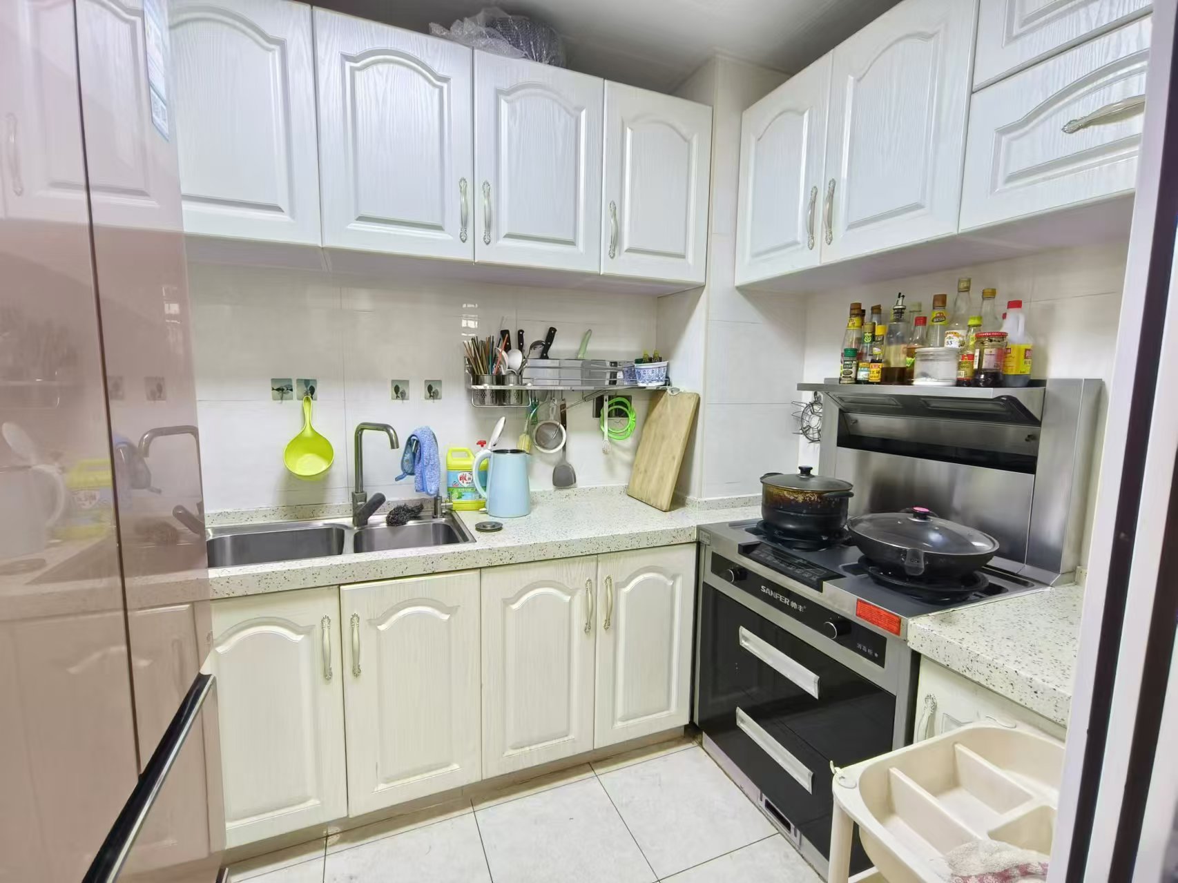 圣华名城建设北路110号 4室2厅2卫 51.8万 圣华名城建设北路110号 4室2厅2卫 51.8万室内图