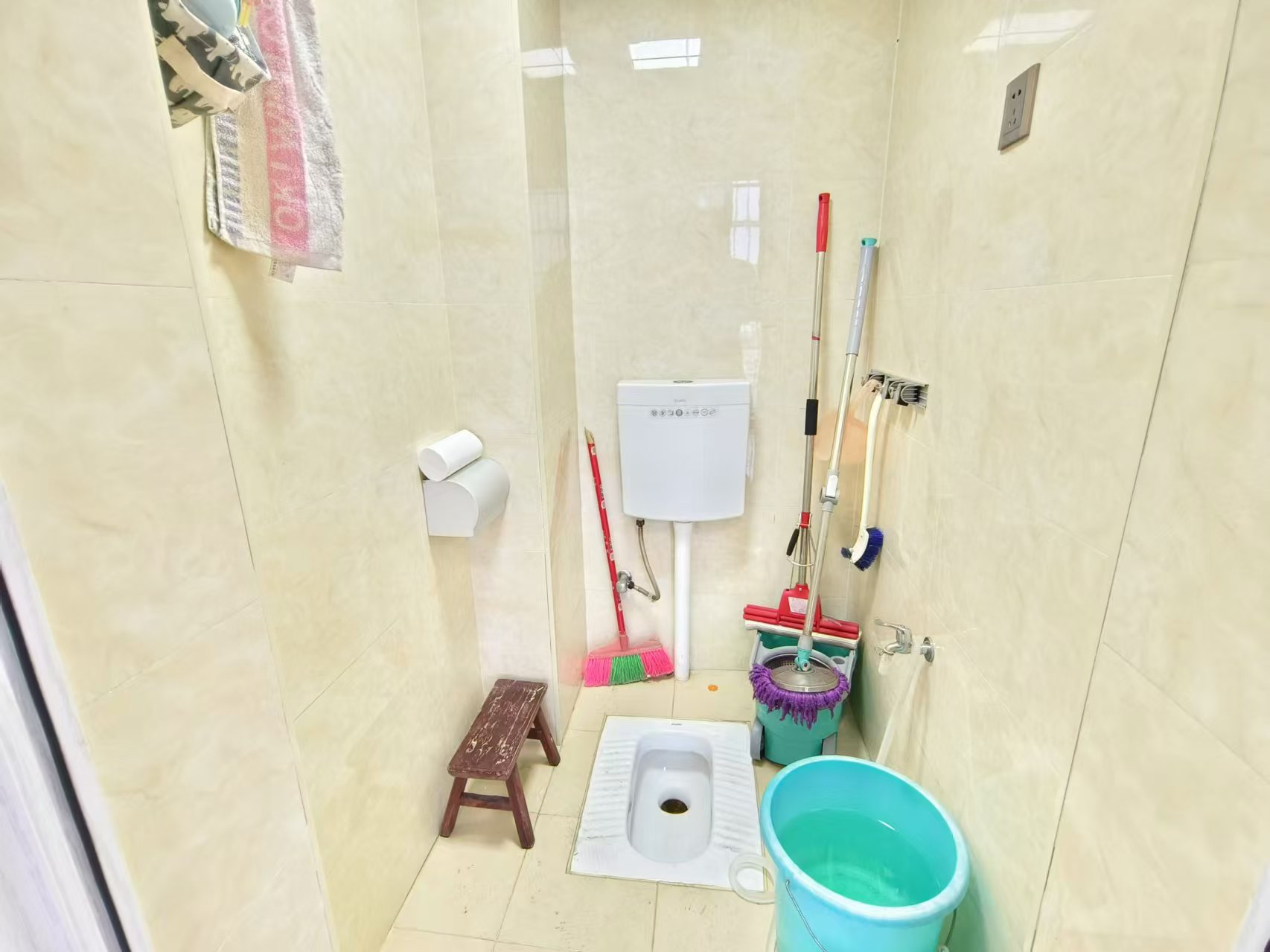 圣华名城建设北路110号 4室2厅2卫 51.8万 圣华名城建设北路110号 4室2厅2卫 51.8万室内图