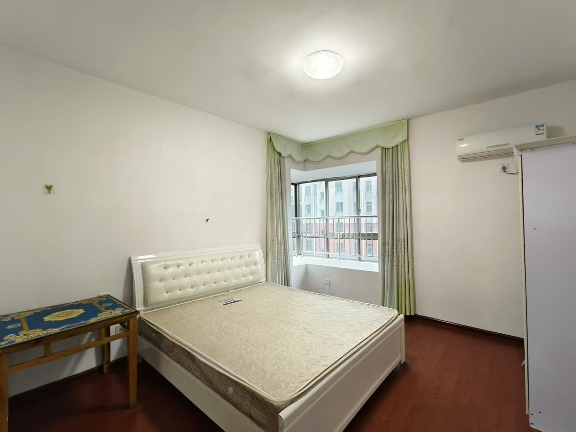 庐山恋 3室2厅2卫 49.8万 庐山恋 3室2厅2卫 49.8万室内图