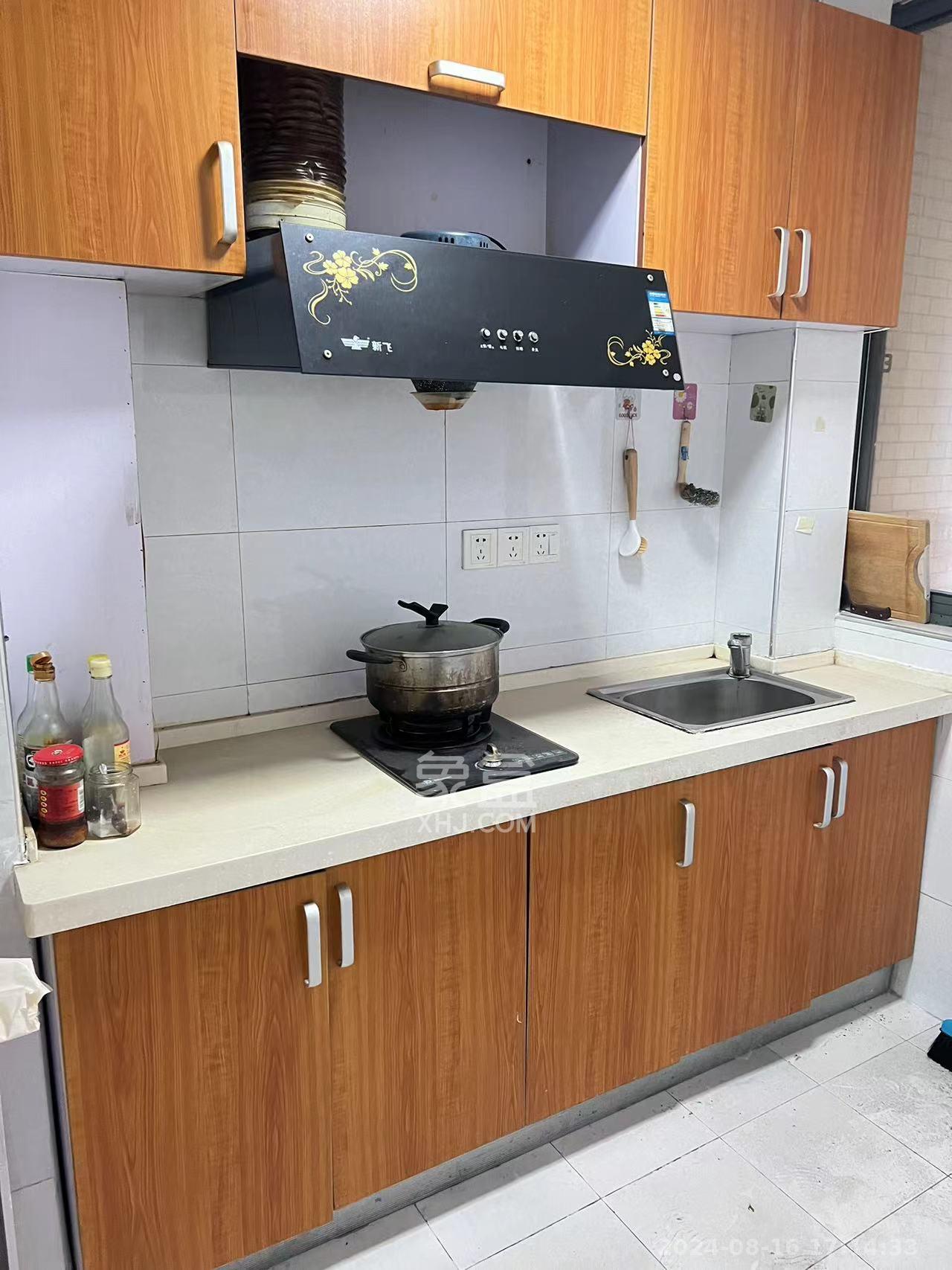 少帅府  1室1厅1卫   2200.00元/月室内图