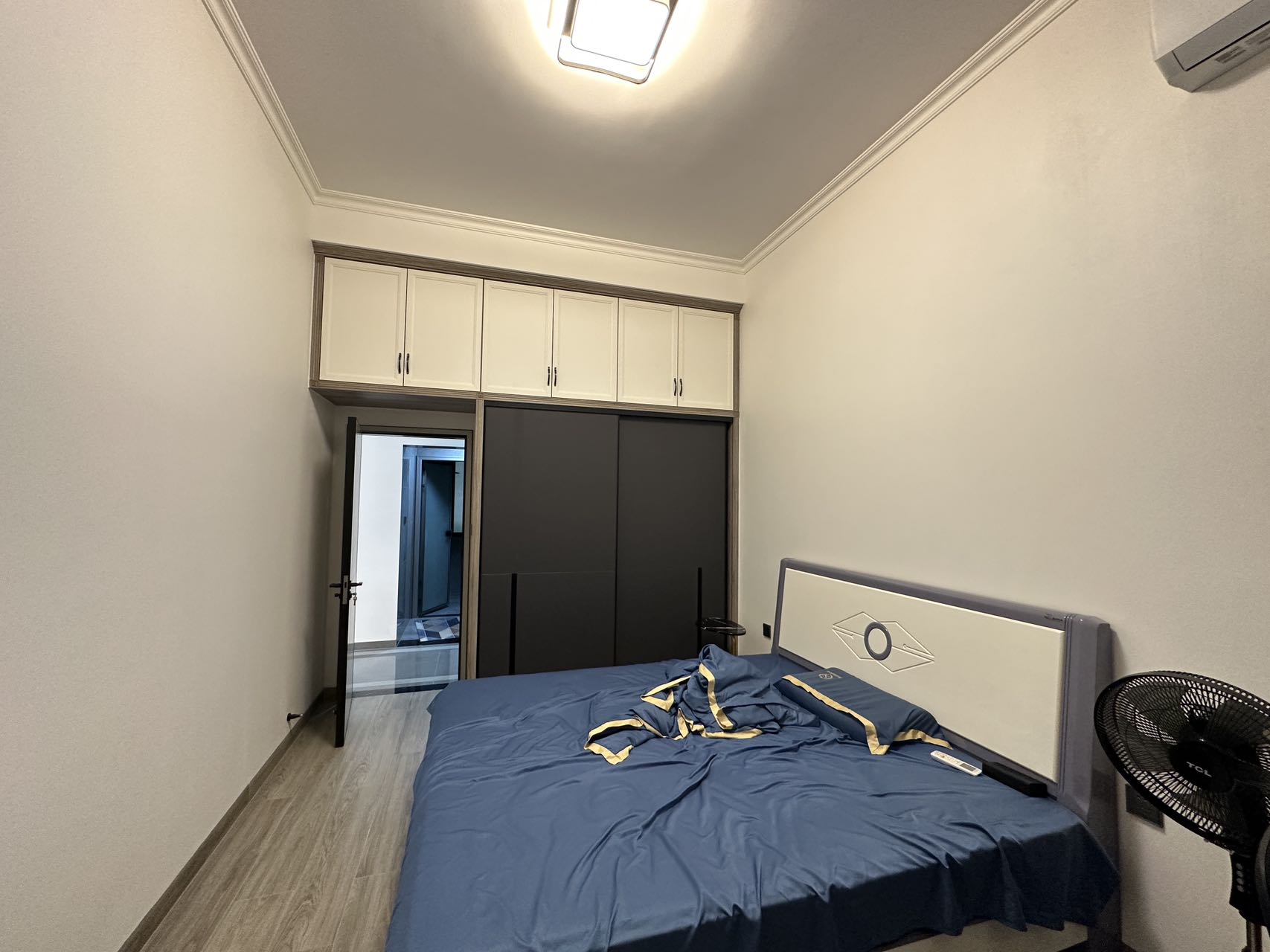 逸都花园 1室0厅0卫 56.8万 逸都花园 1室0厅0卫 56.8万室内图