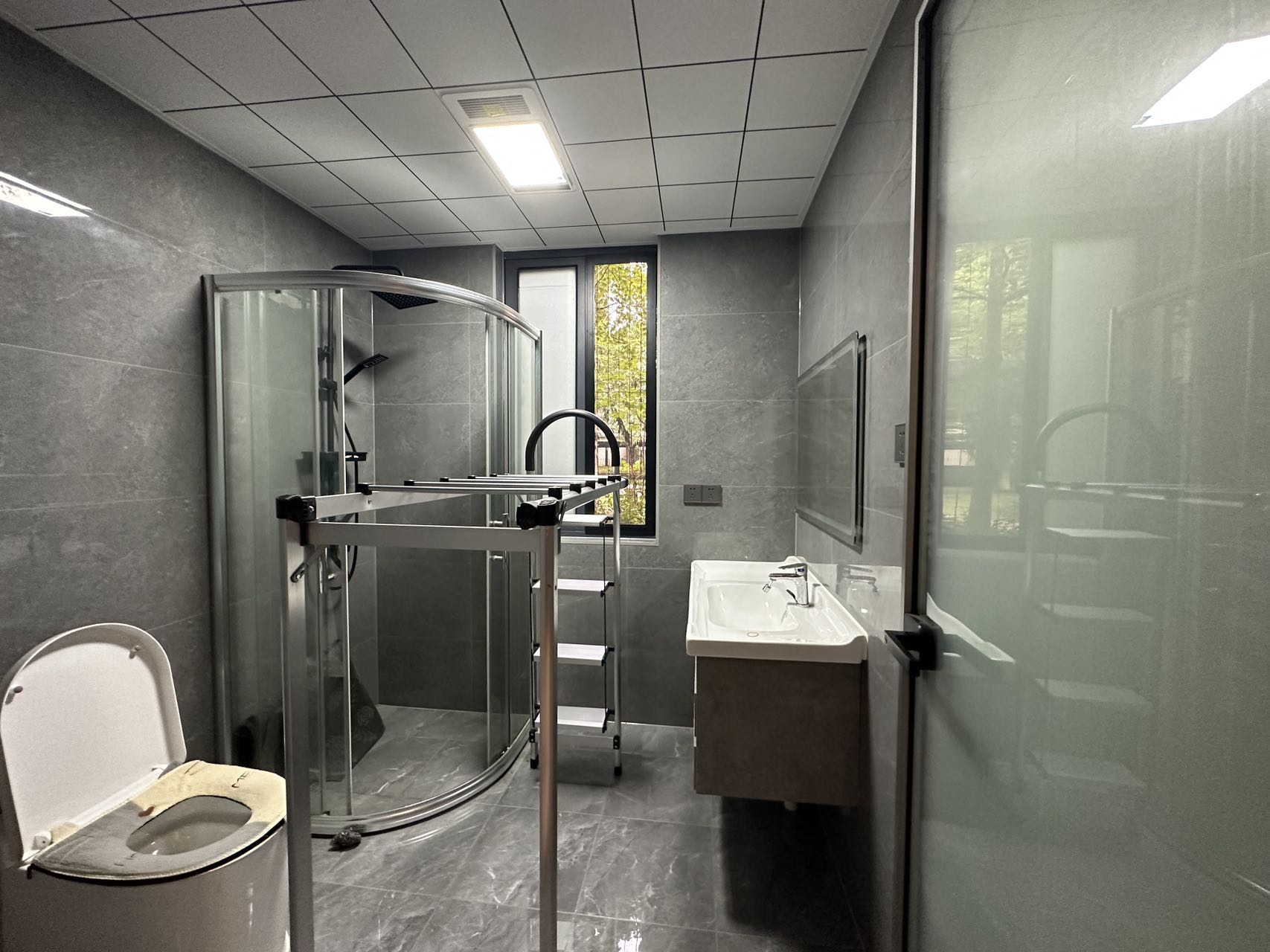 逸都花园 1室0厅0卫 56.8万 逸都花园 1室0厅0卫 56.8万室内图