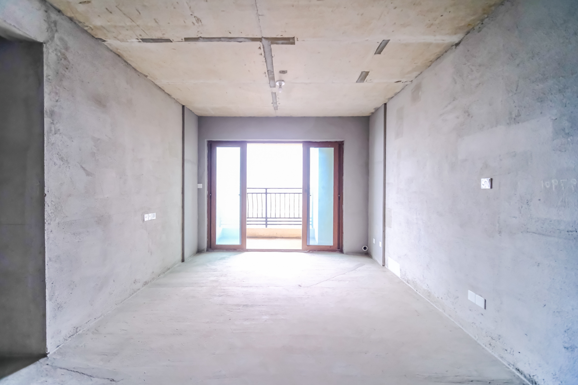 碧桂园翘楚棠 3室2厅2卫 75.0万 碧桂园翘楚棠 3室2厅2卫 75.0万客厅