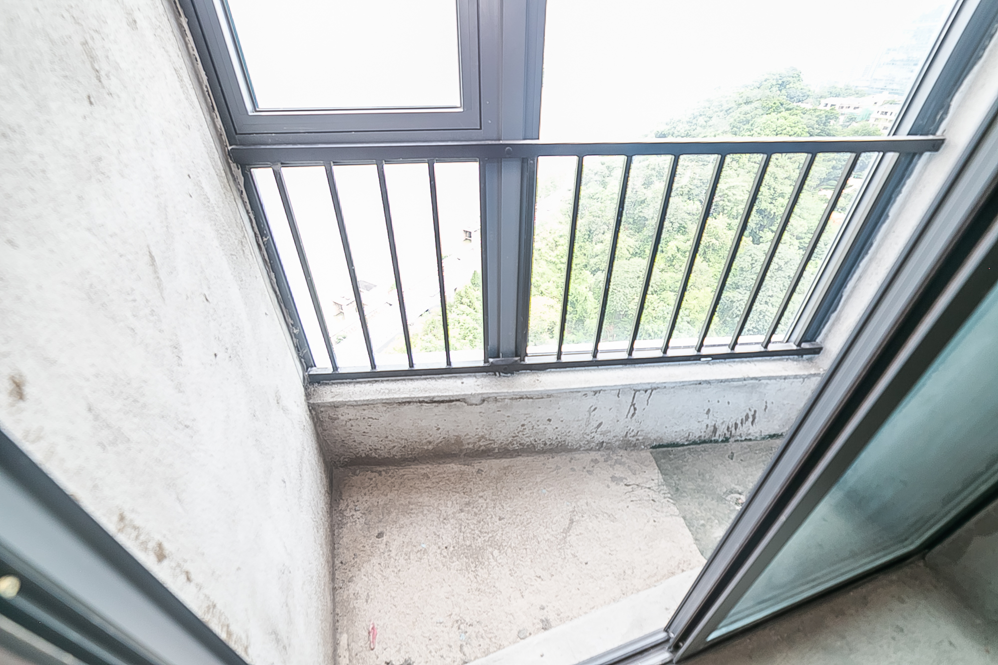 湘江颂  4室2厅2卫    408.0万 湘江颂  4室2厅2卫    408.0万阳台