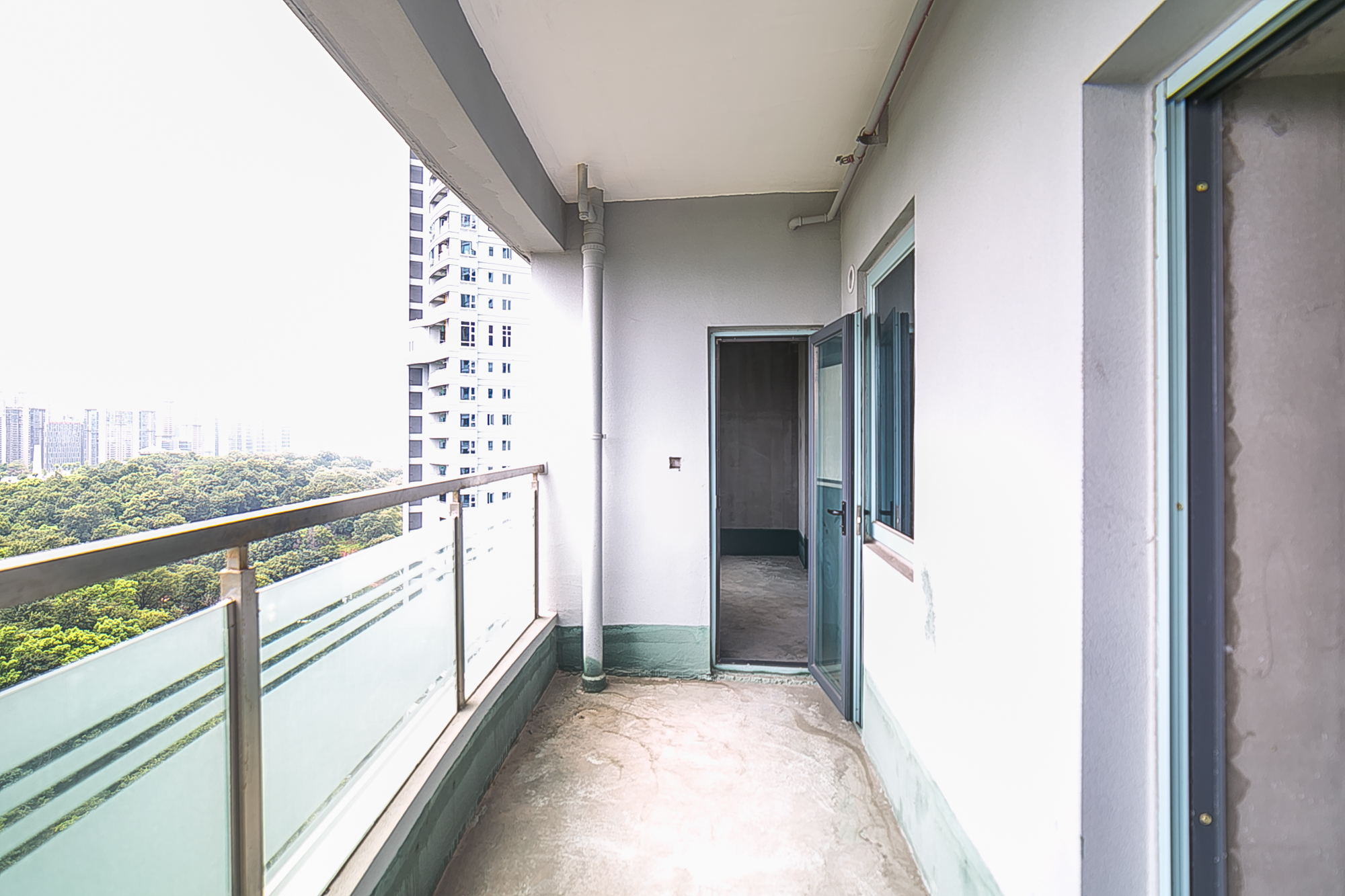 湘江颂  4室2厅2卫    408.0万 湘江颂  4室2厅2卫    408.0万阳台