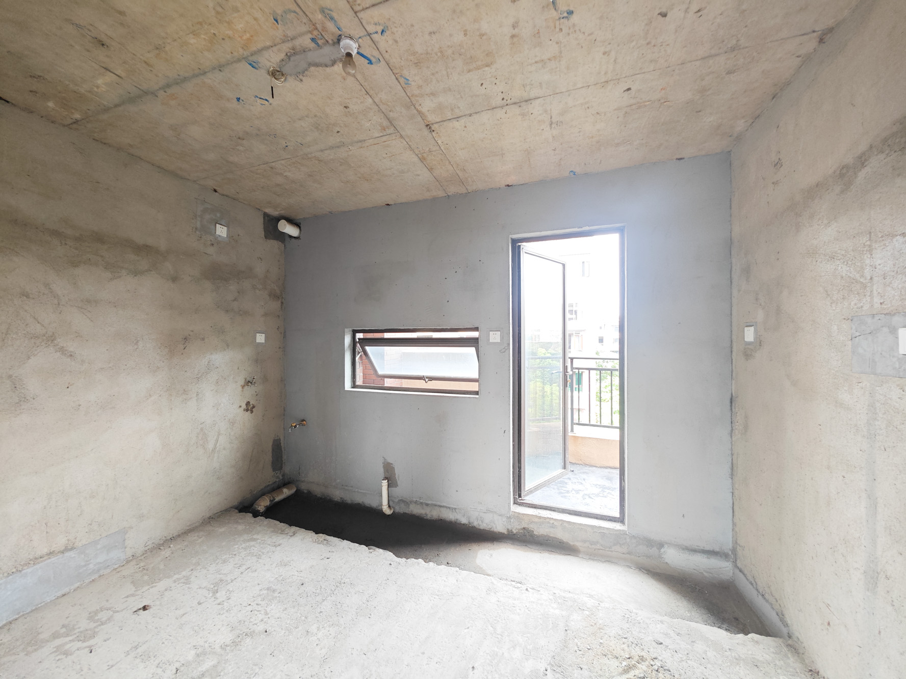 保利城(中航城国际社区、郡原美村) 4室2厅2卫 260.0万 保利城(中航城国际社区、郡原美村) 4室2厅2卫 260.0万厨房