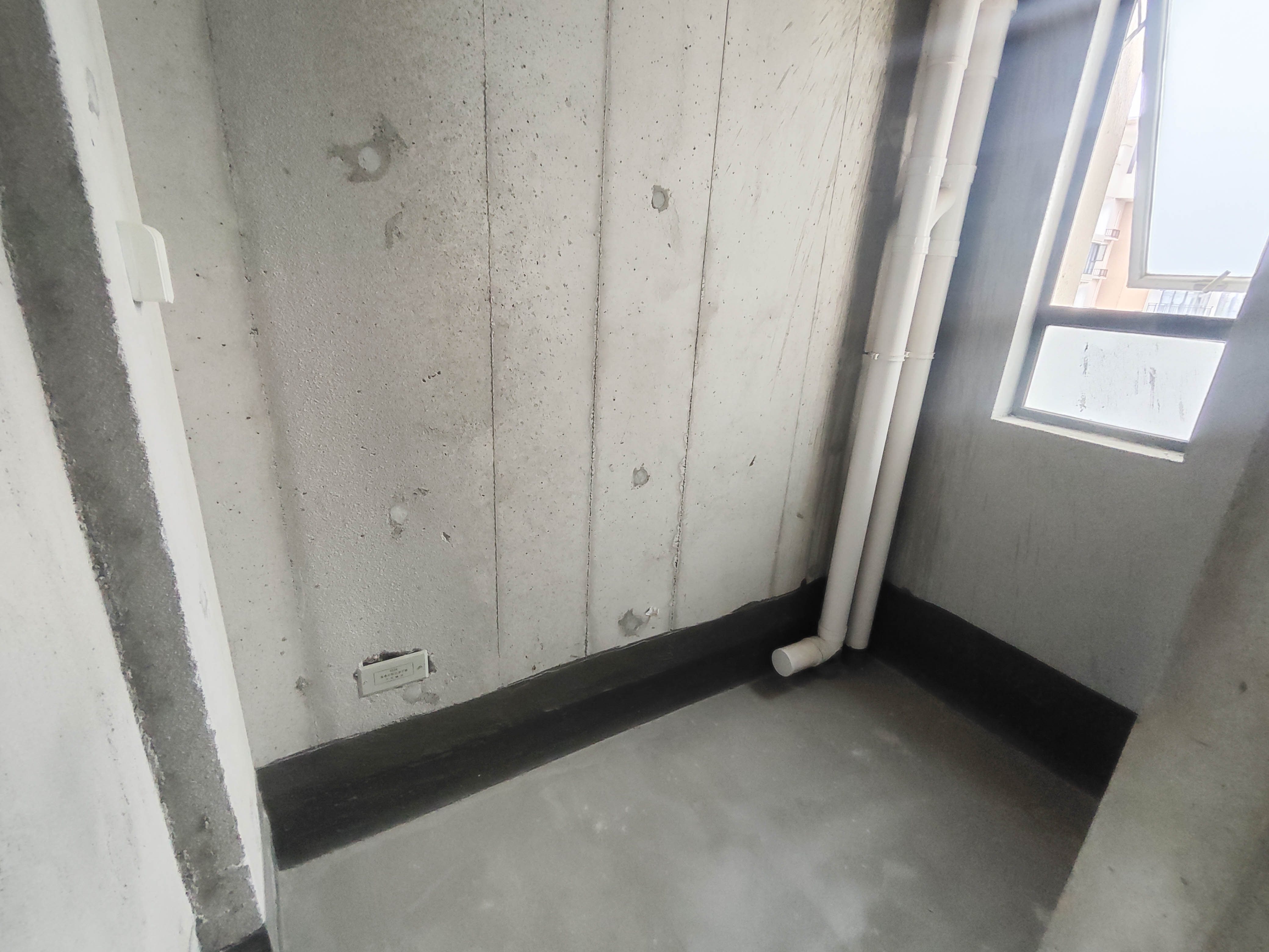 伊景园滨河苑  3室2厅2卫   89.00万卫生间