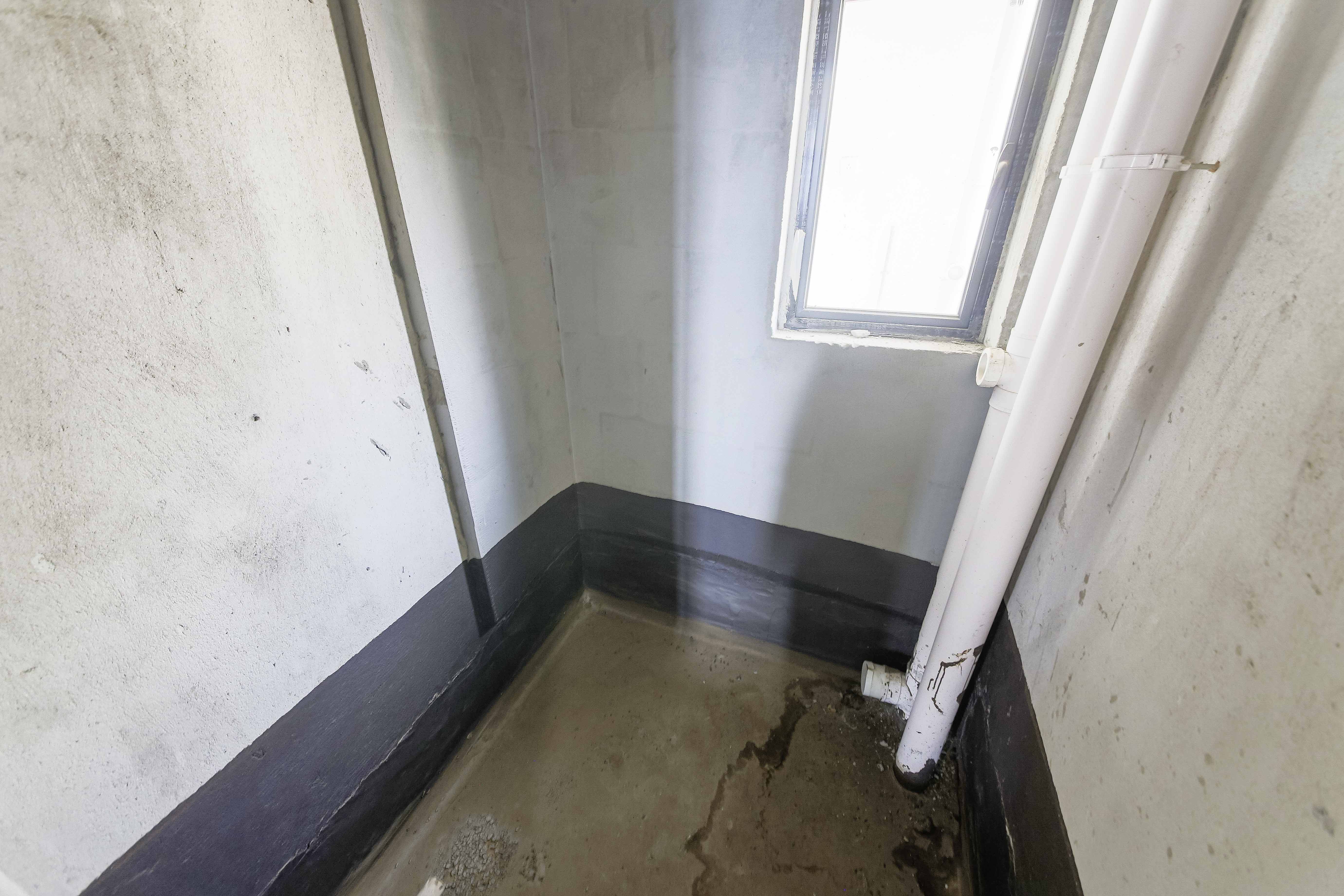 高升时代广场(冠铭商务中心)  3室2厅1卫    65.0万 高升时代广场(冠铭商务中心)  3室2厅1卫    65.0万卫生间