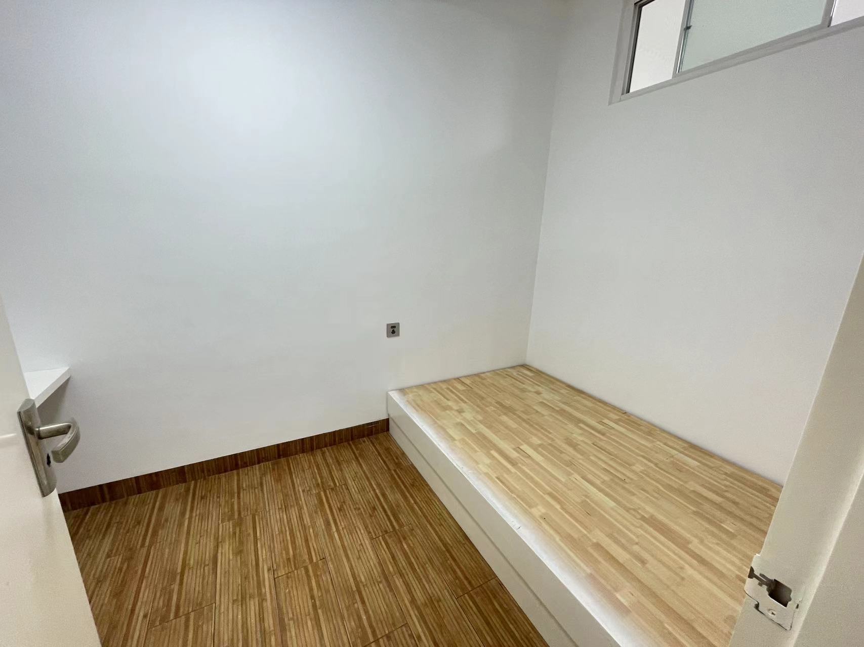 水岸春天 3室2厅1卫 46.8万 水岸春天 3室2厅1卫 46.8万室内图