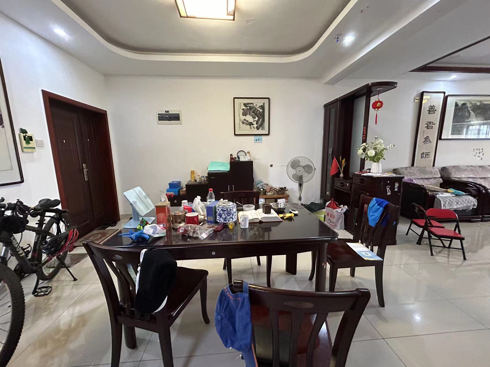 利江花园 4室2厅2卫 75.0万 利江花园 4室2厅2卫 75.0万室内图