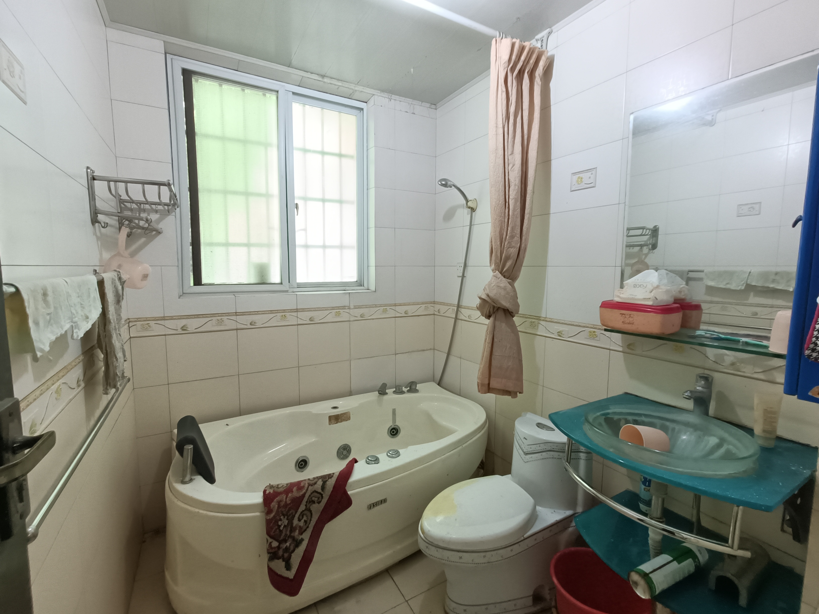 熹悦花都 5室2厅2卫 53.0万 熹悦花都 5室2厅2卫 53.0万室内图