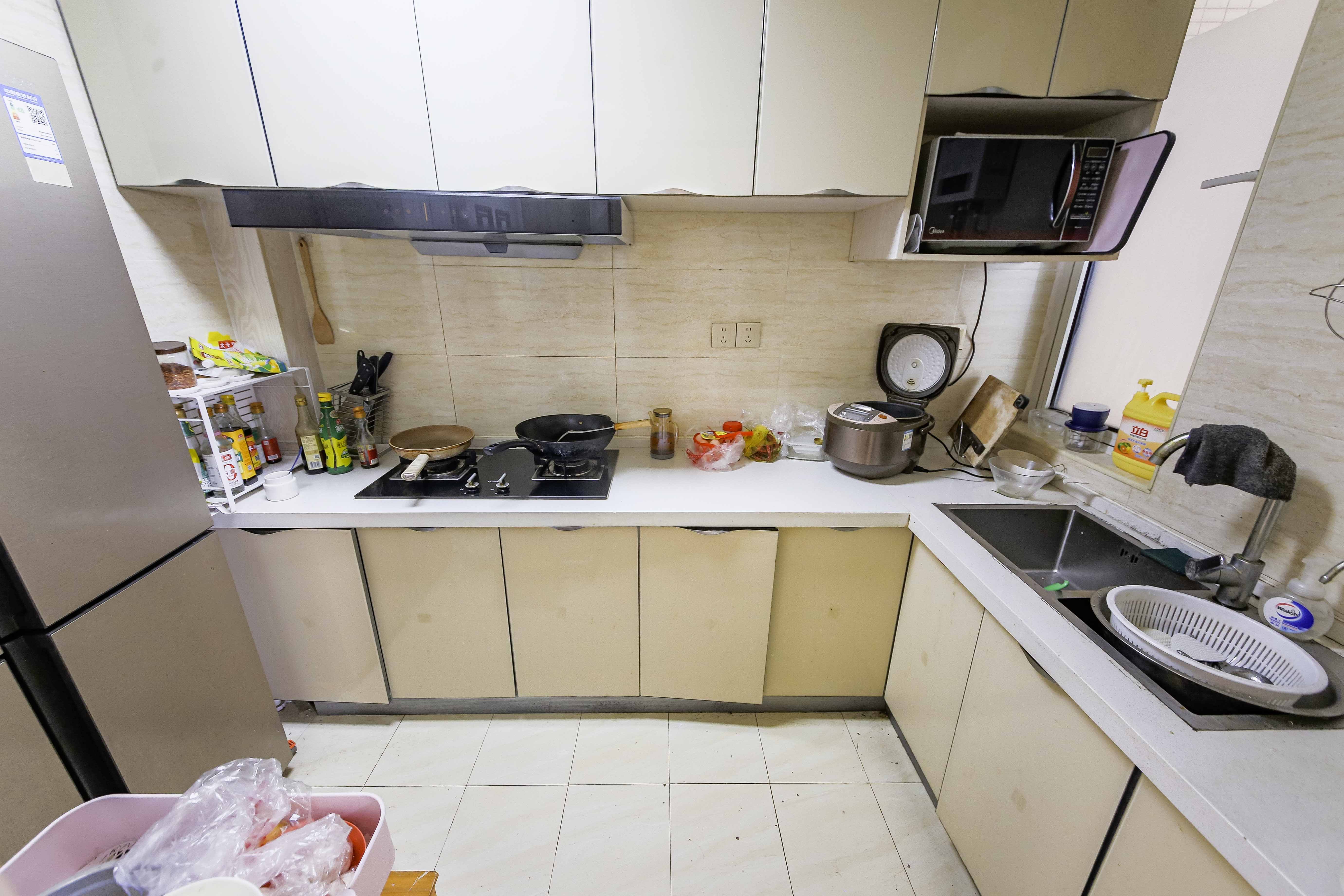 湘江雅颂居 3室2厅2卫 114.0万 湘江雅颂居 3室2厅2卫 114.0万厨房