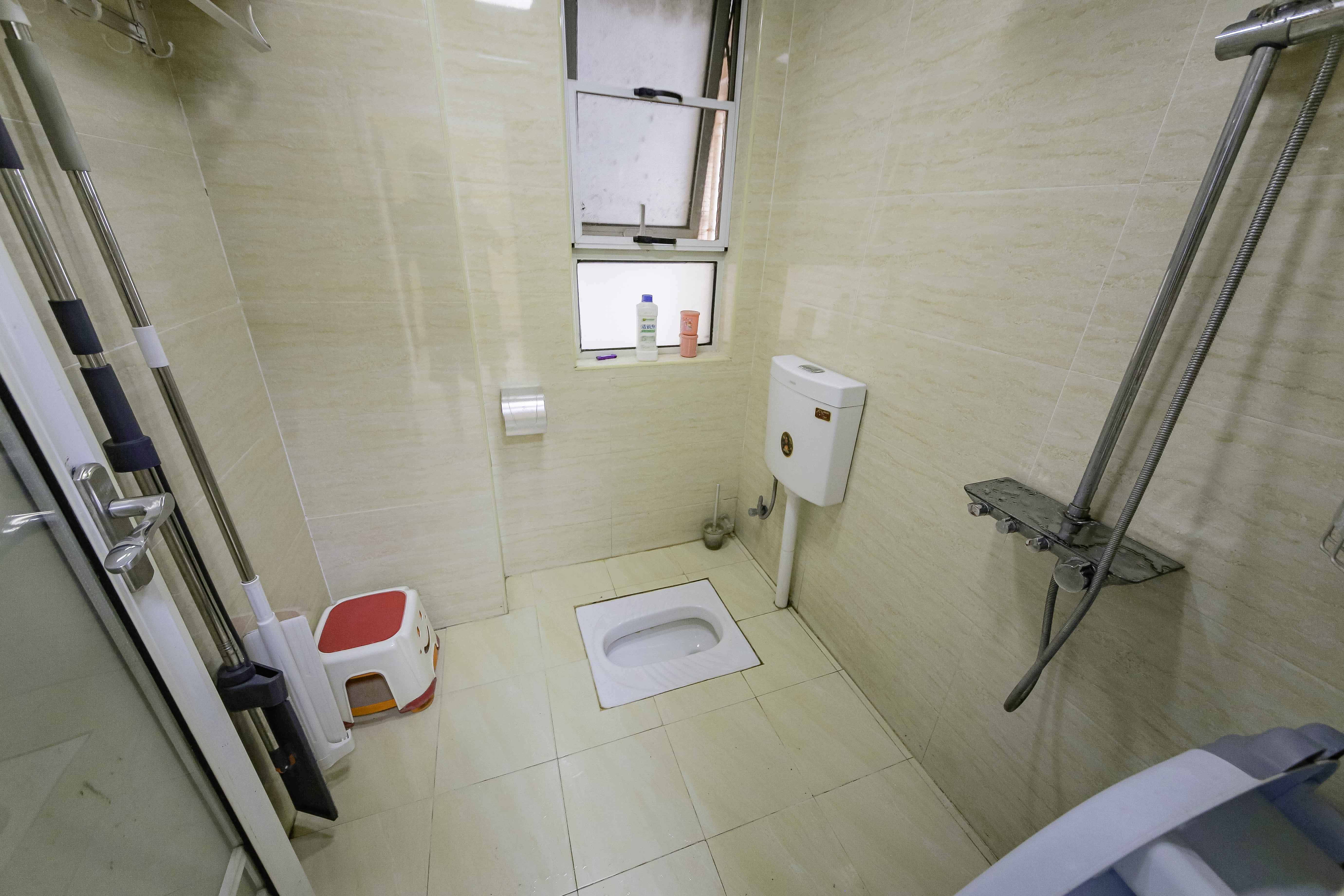 湘江雅颂居 3室2厅2卫 114.0万 湘江雅颂居 3室2厅2卫 114.0万卫生间