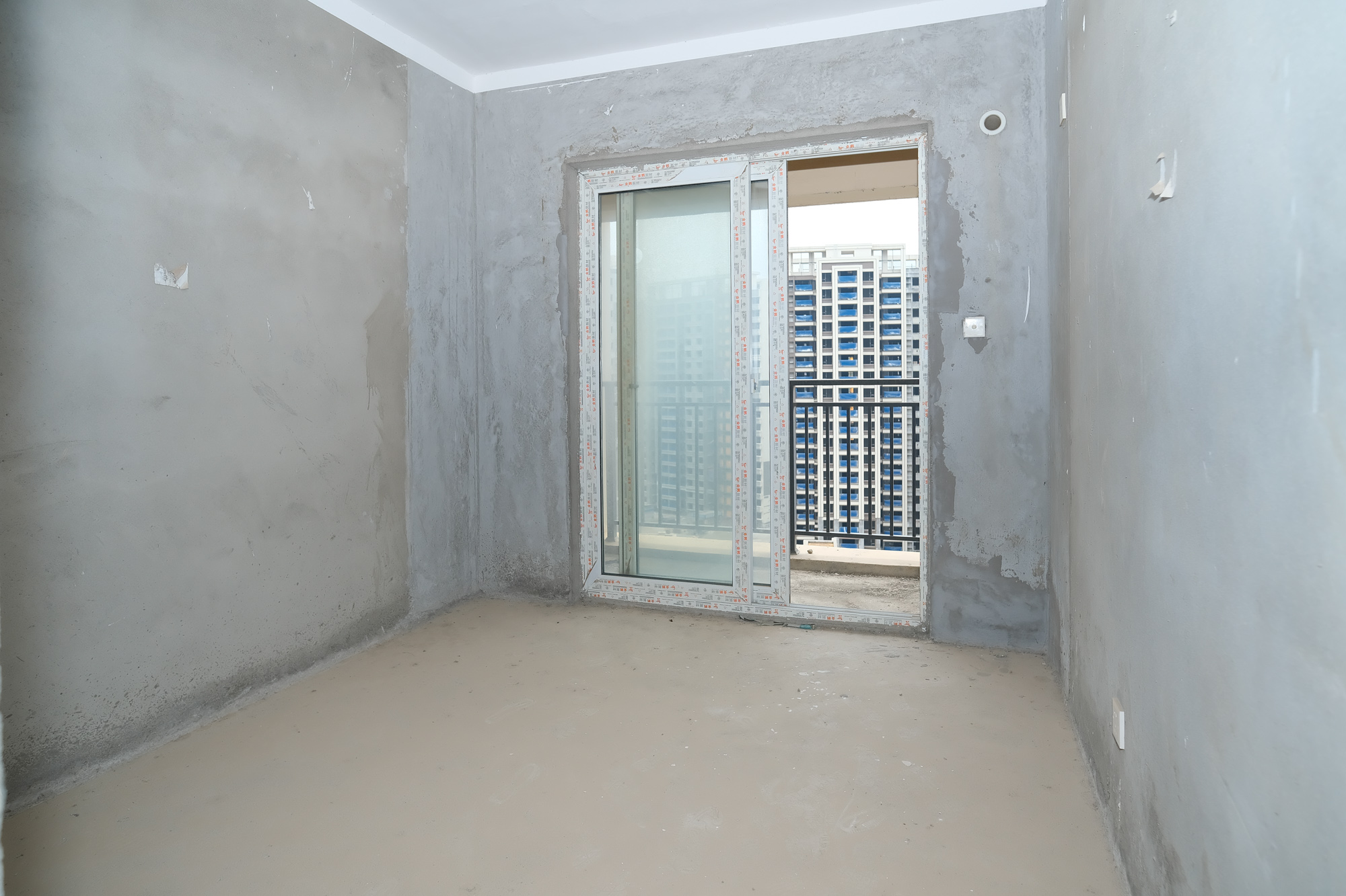 山水湾 1室1厅1卫 99.0万 山水湾 1室1厅1卫 99.0万卧室