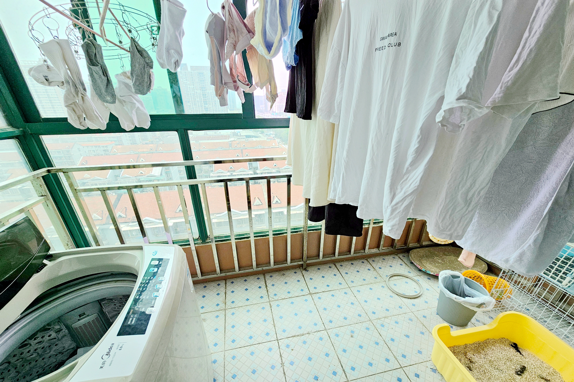 高桥财富大厦  3室2厅1卫    70.88万其他