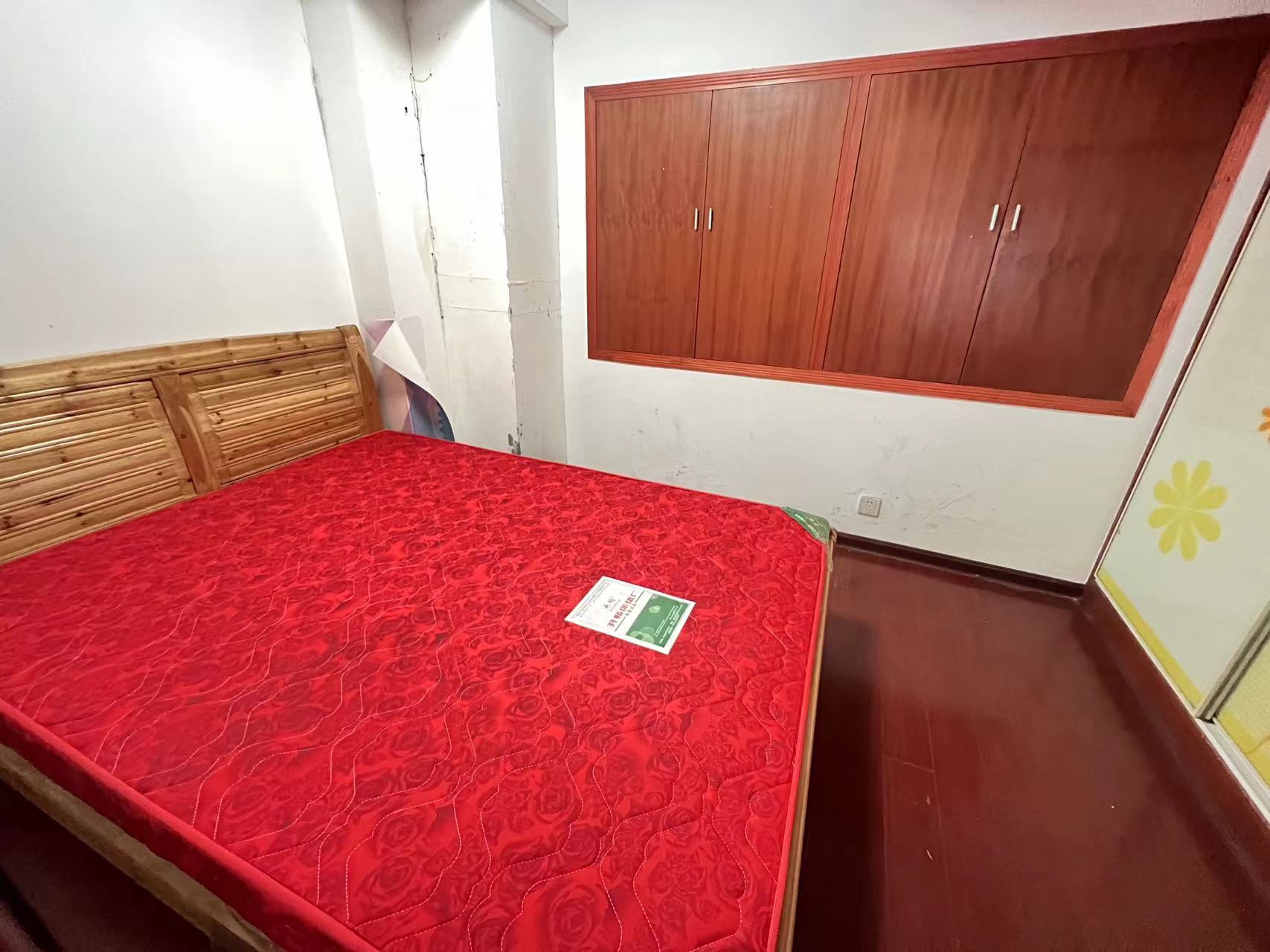 金轮时代广场 2室2厅1卫 32.0万 金轮时代广场 2室2厅1卫 32.0万室内图