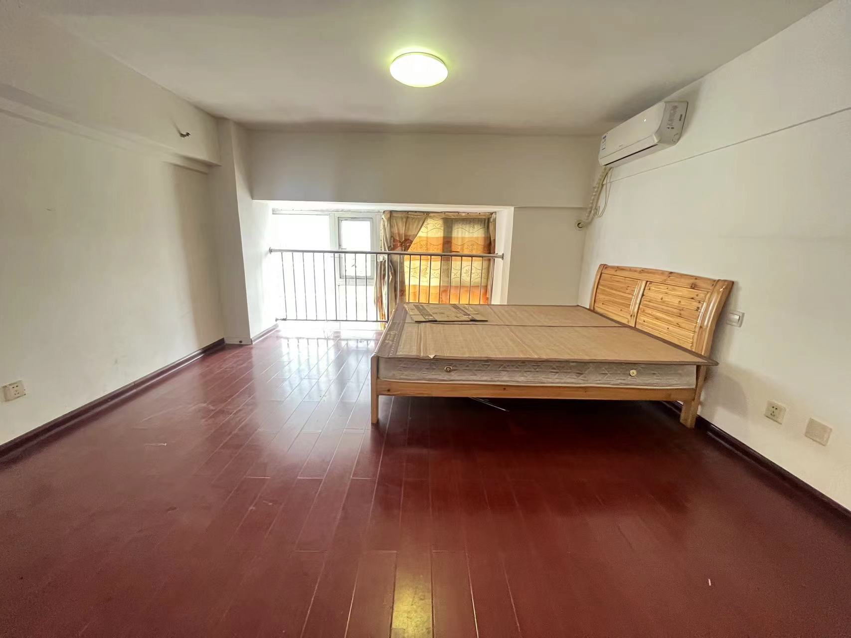 金轮时代广场 2室2厅1卫 32.0万 金轮时代广场 2室2厅1卫 32.0万室内图