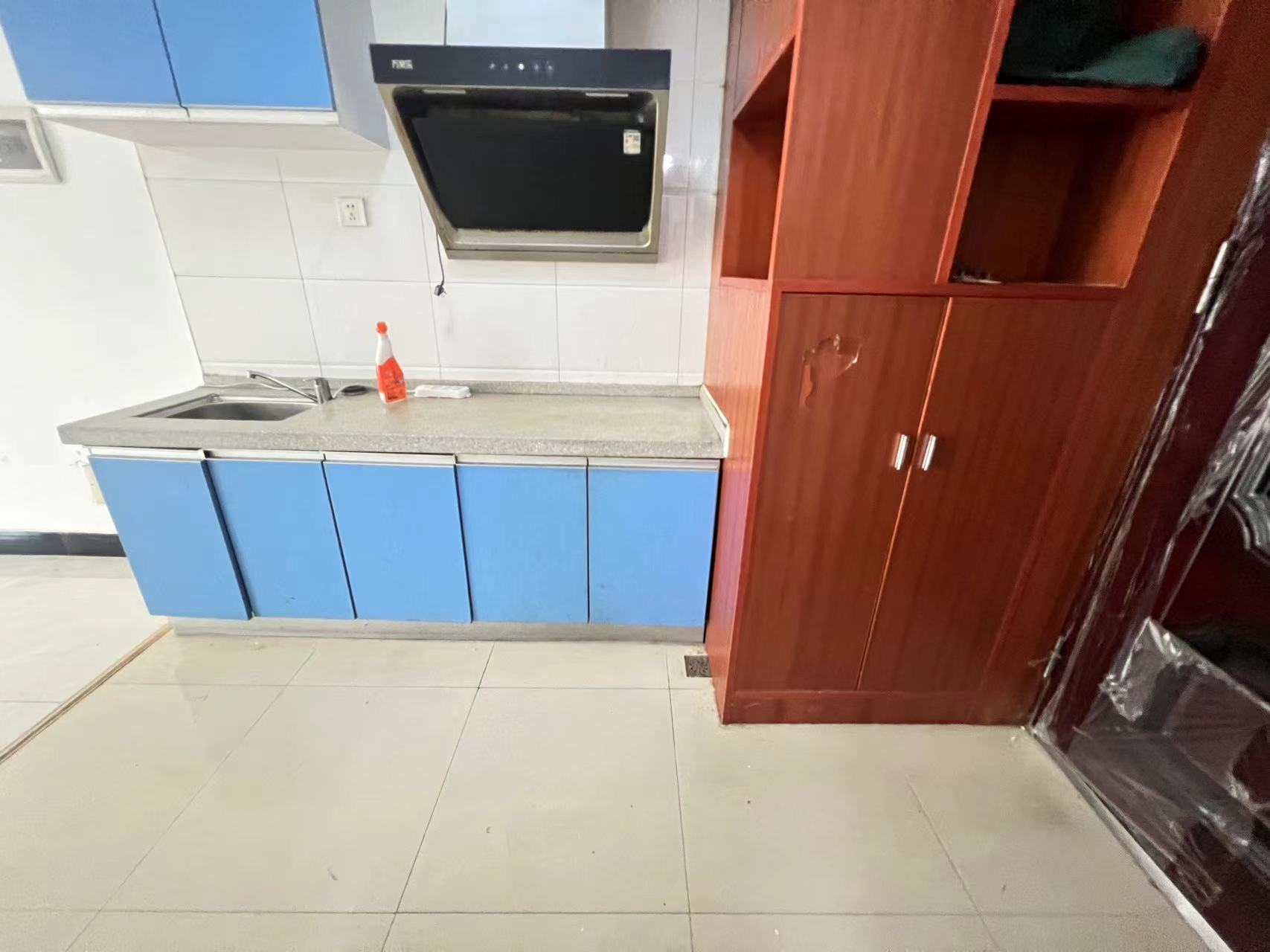 金轮时代广场 2室2厅1卫 32.0万 金轮时代广场 2室2厅1卫 32.0万室内图