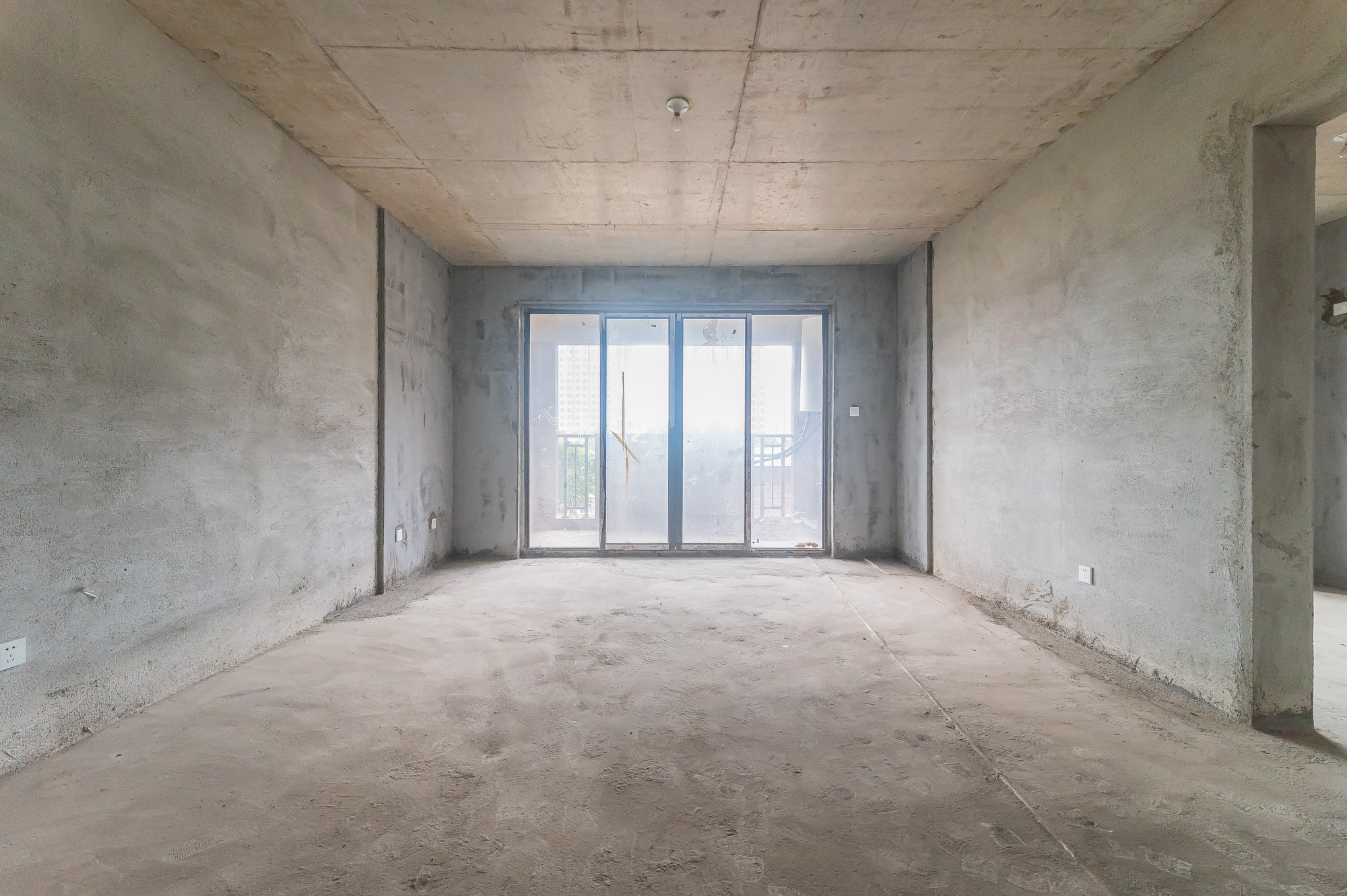 星湖湾二期洋房 4室2厅2卫 182.0万 星湖湾二期洋房 4室2厅2卫 182.0万客厅