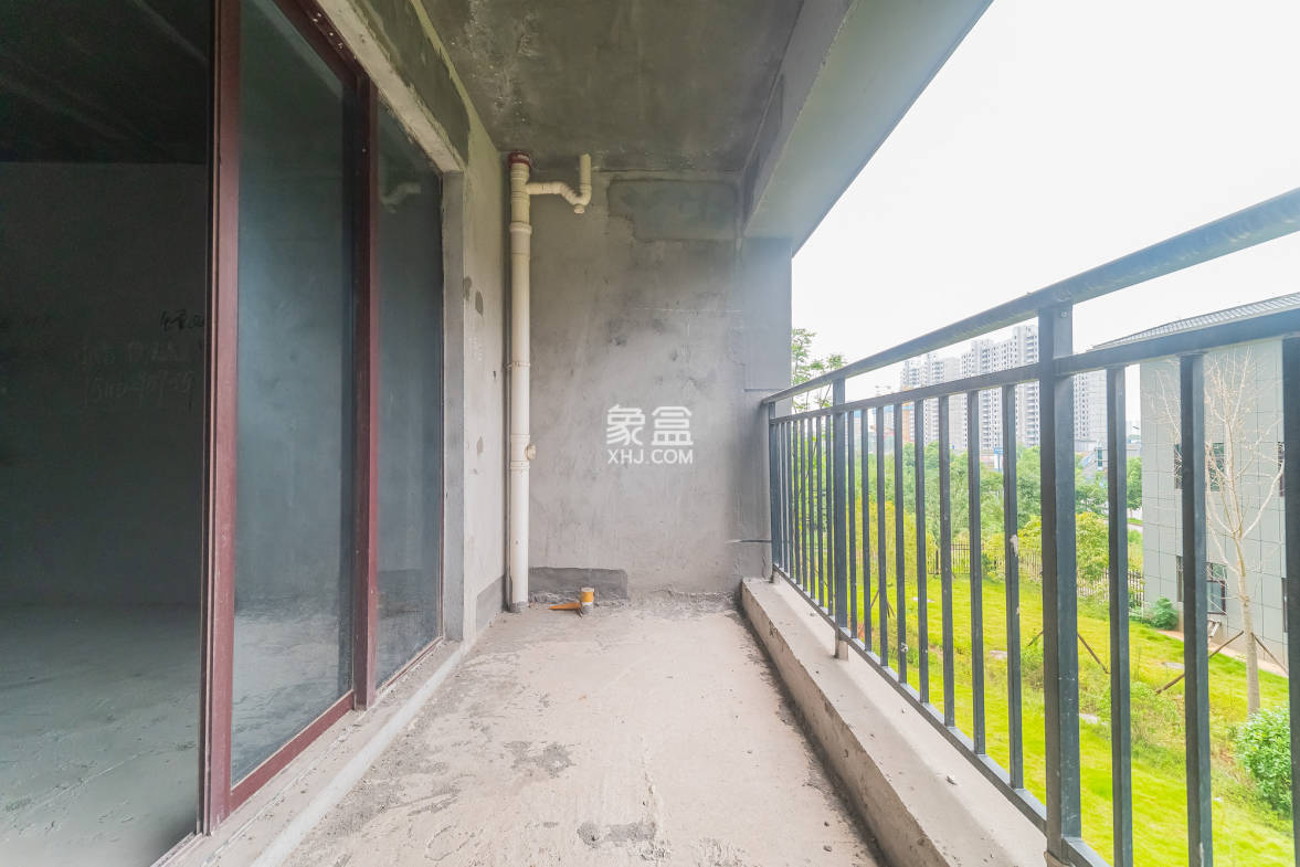 艺源颂雅小区(719街区) 4室2厅2卫 103.0万 艺源颂雅小区(719街区) 4室2厅2卫 103.0万其他