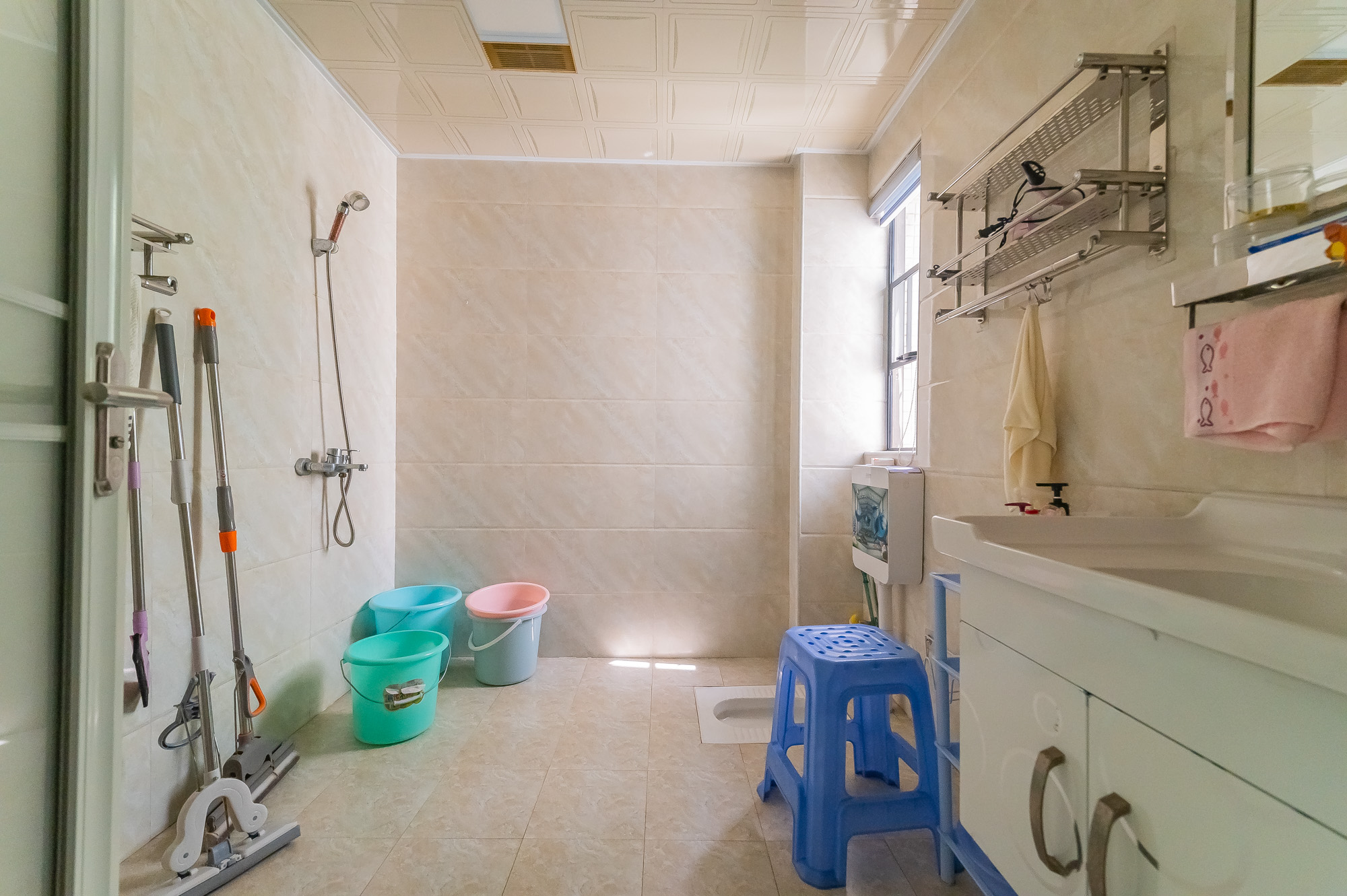 鹏基诺亚山林 4室2厅2卫 125.0万 鹏基诺亚山林 4室2厅2卫 125.0万卫生间