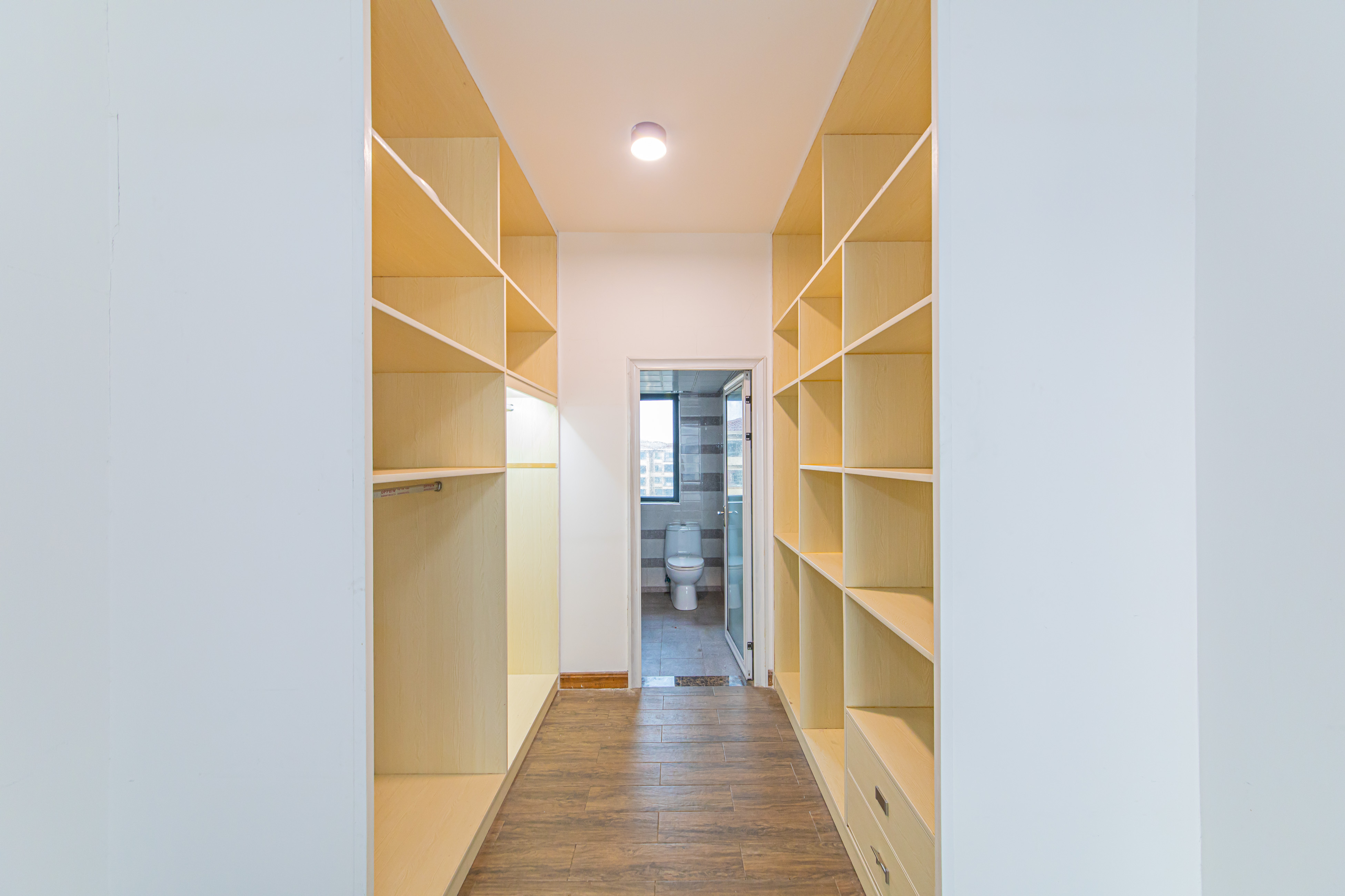 中建芙蓉嘉苑 3室2厅2卫 99.0万 中建芙蓉嘉苑 3室2厅2卫 99.0万卫生间