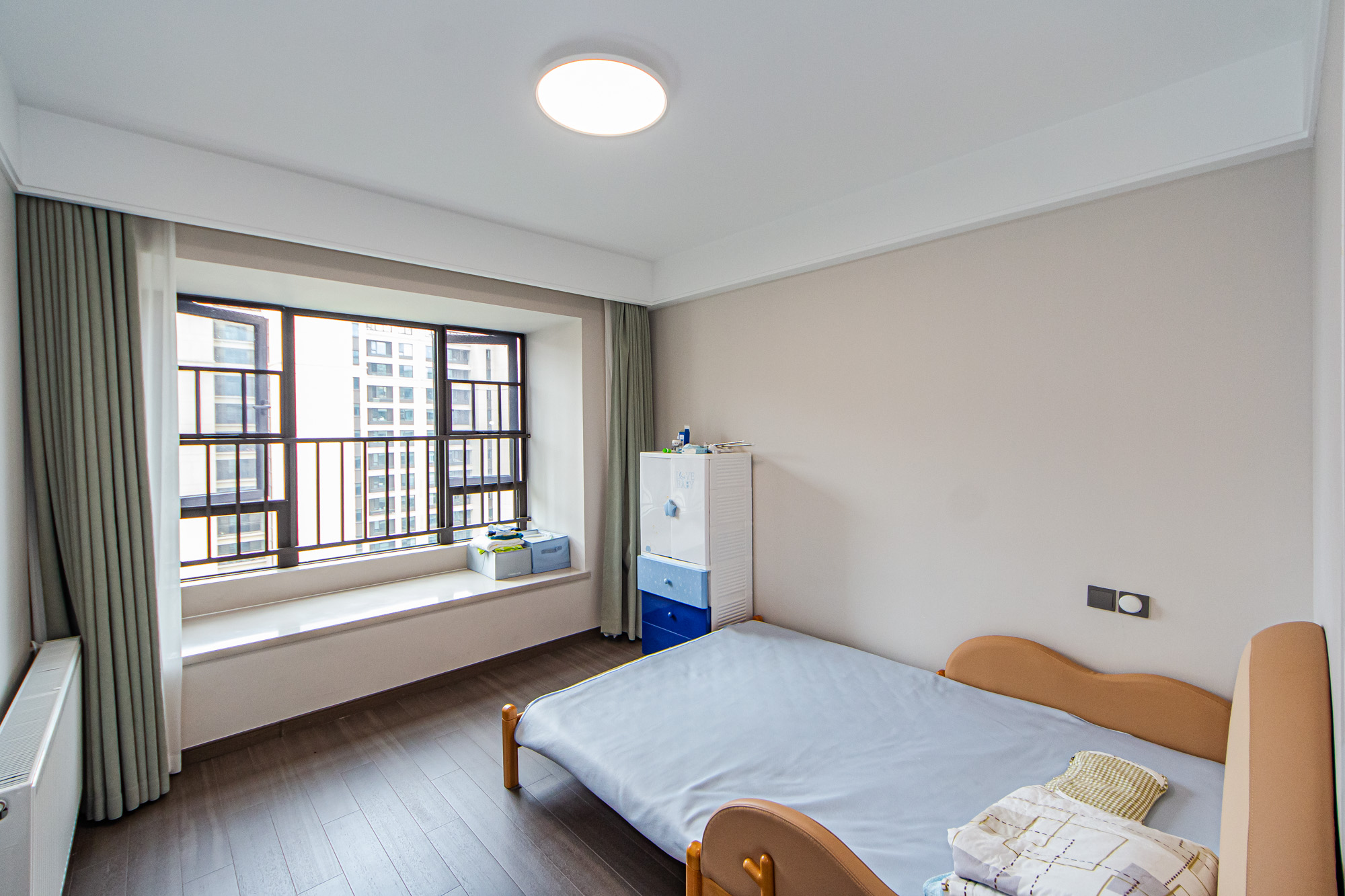 龙湖春江天玺 4室2厅2卫 246.0万 龙湖春江天玺 4室2厅2卫 246.0万卧室