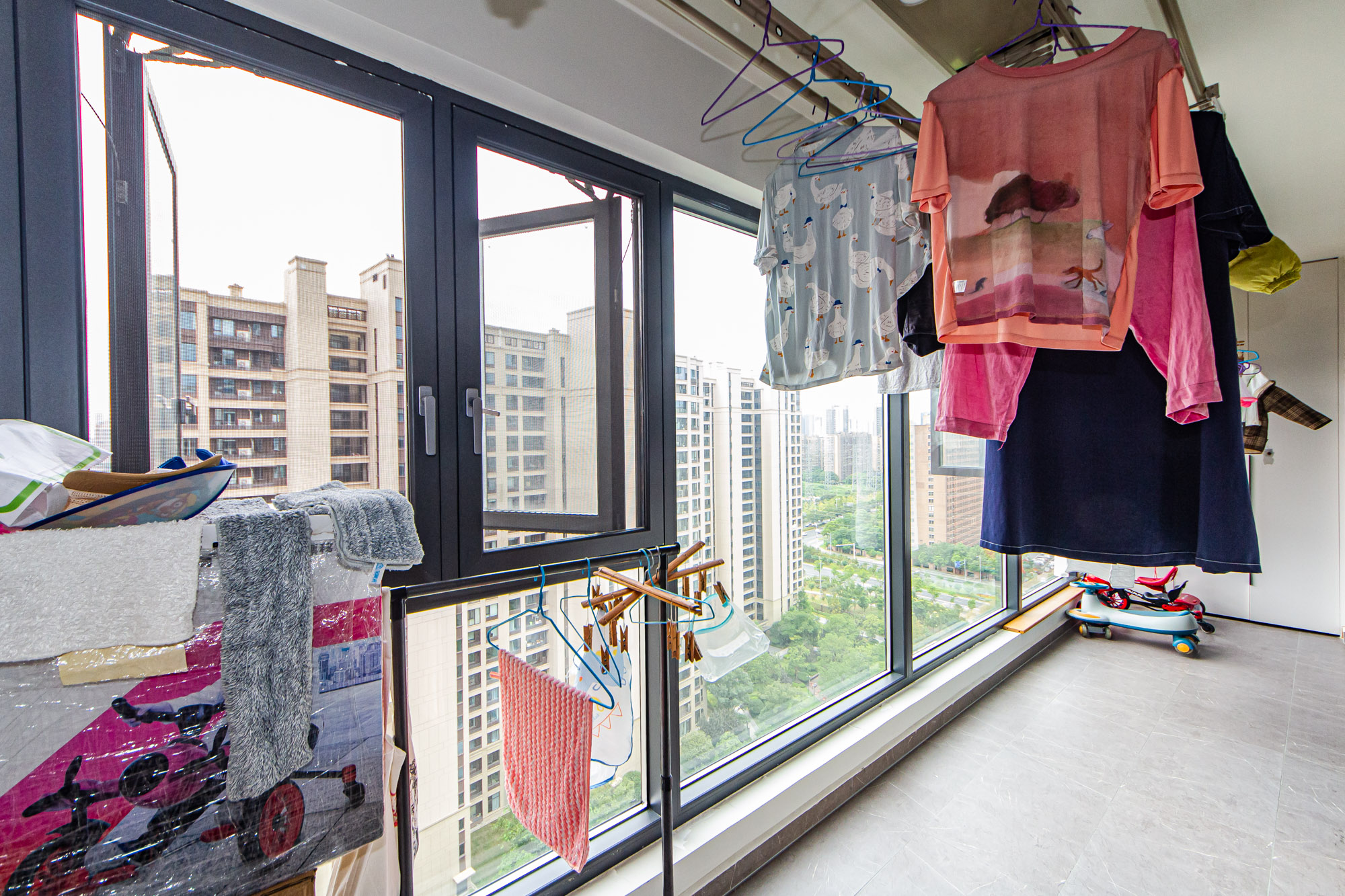 龙湖春江天玺 4室2厅2卫 246.0万 龙湖春江天玺 4室2厅2卫 246.0万阳台